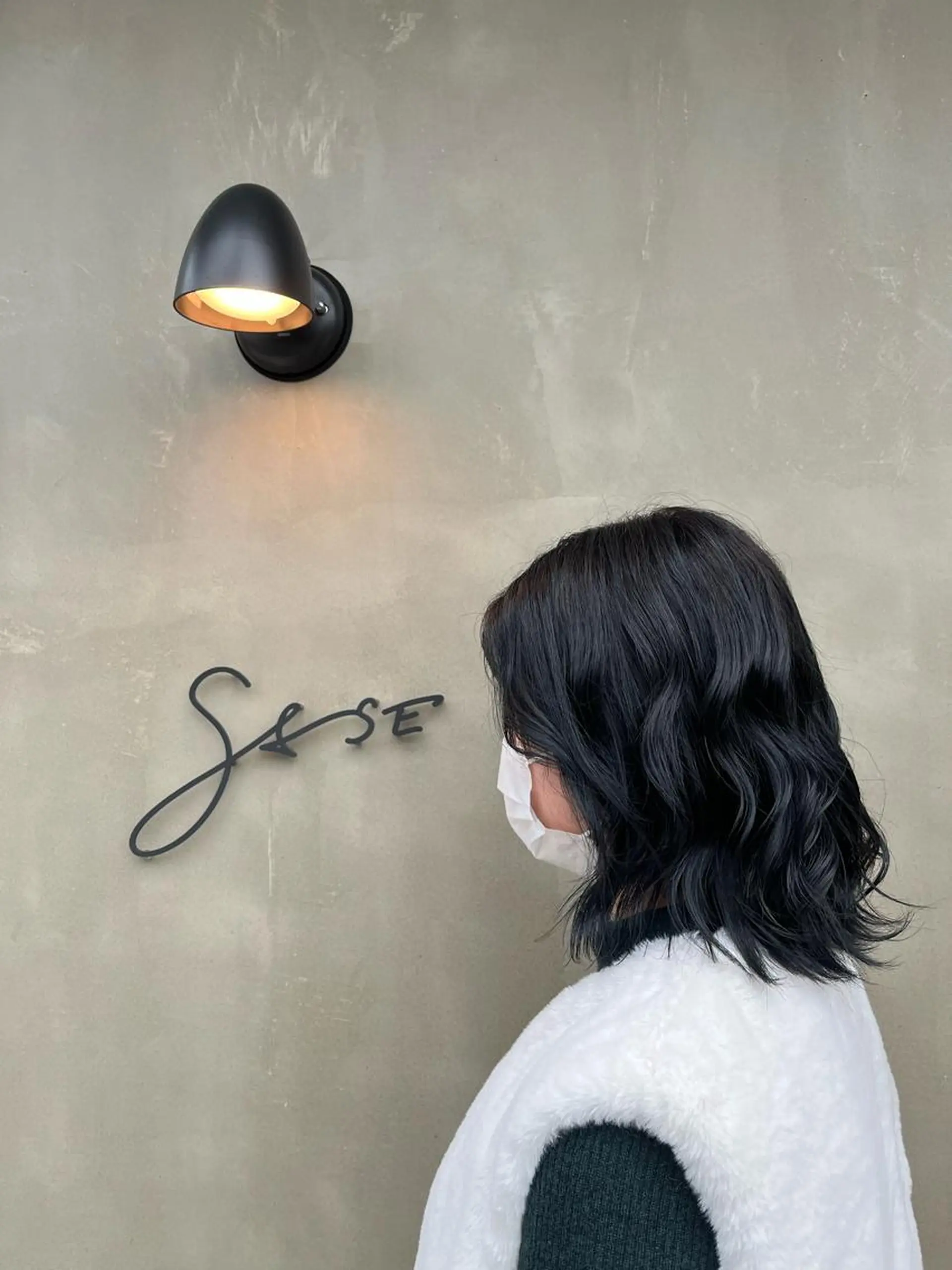 ミディアム カラー アッシュ ベージュカラー 黒髪 ブリーチ ブルーカラー 🌼あんなtrend color🌼のヘアスタイル