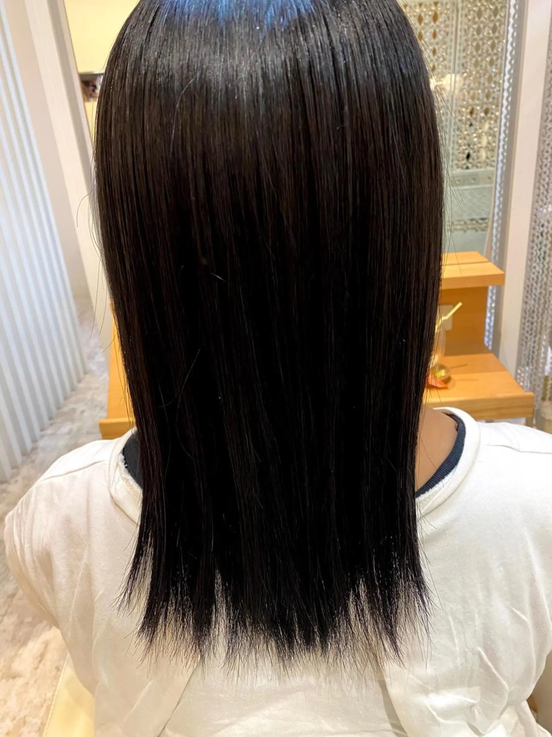 セミロング カラー Design Color🐰アユミのヘアスタイル