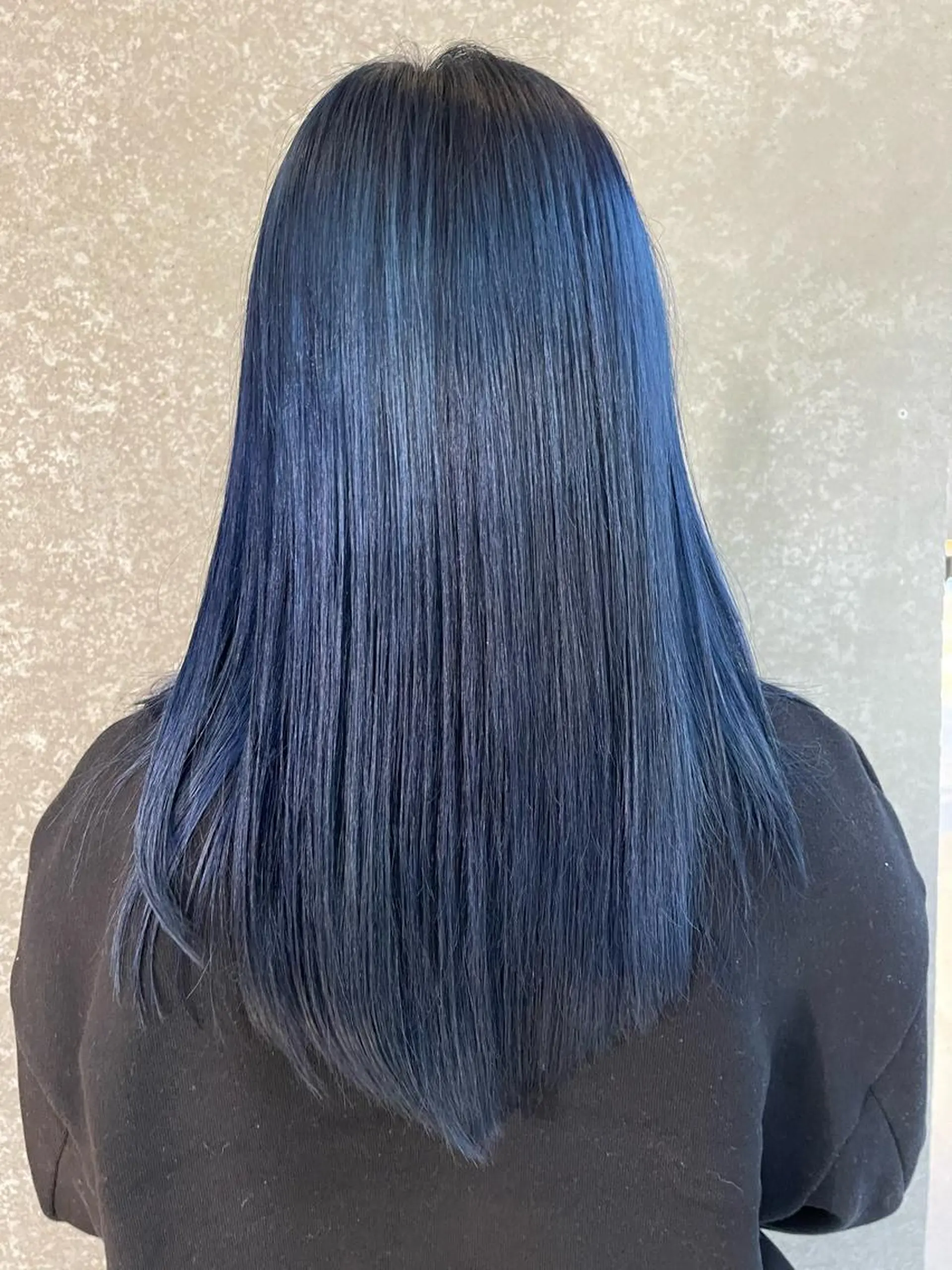 セミロング ヘアカラー 韓国式パーマ🔥 ブリーチ🔥TOMOのヘアスタイル