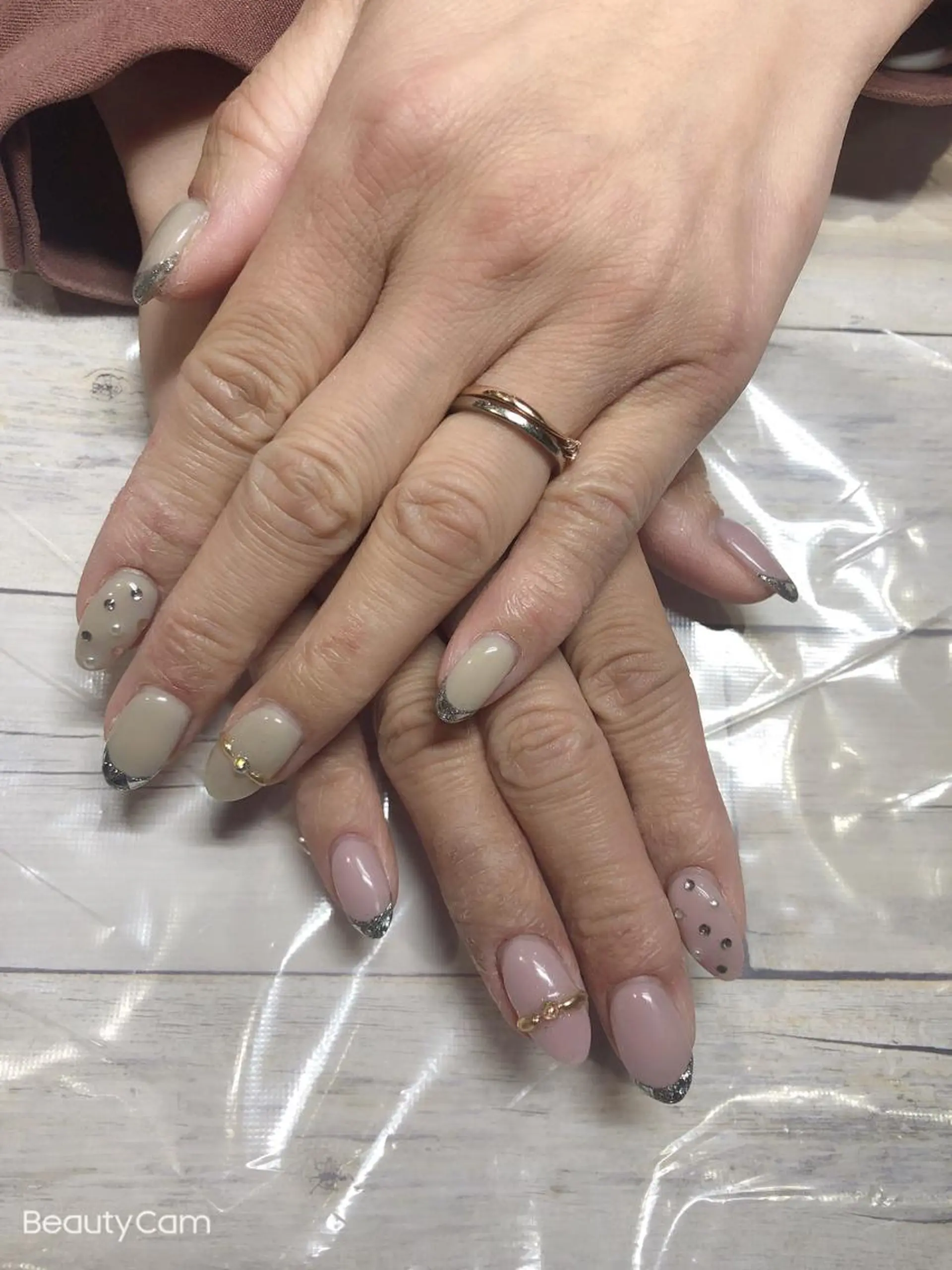 ネイル 💎Guarendo💎錦糸町店所属・✨アン ミユ✨のネイルデザイン