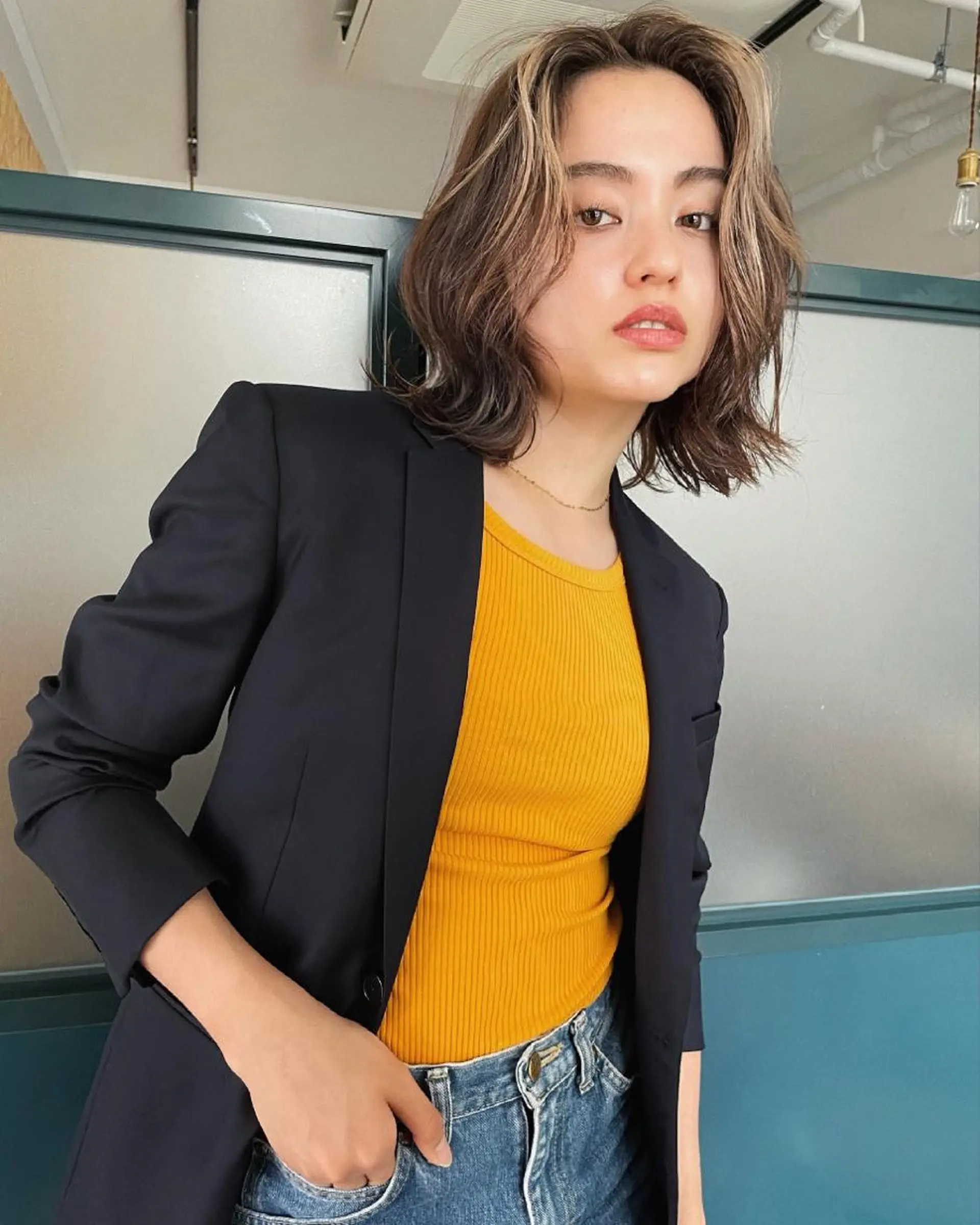 セミロング カラー ヘアアレンジ マツエク・マツパ Miku /ブリーチ/ボブのヘアスタイル