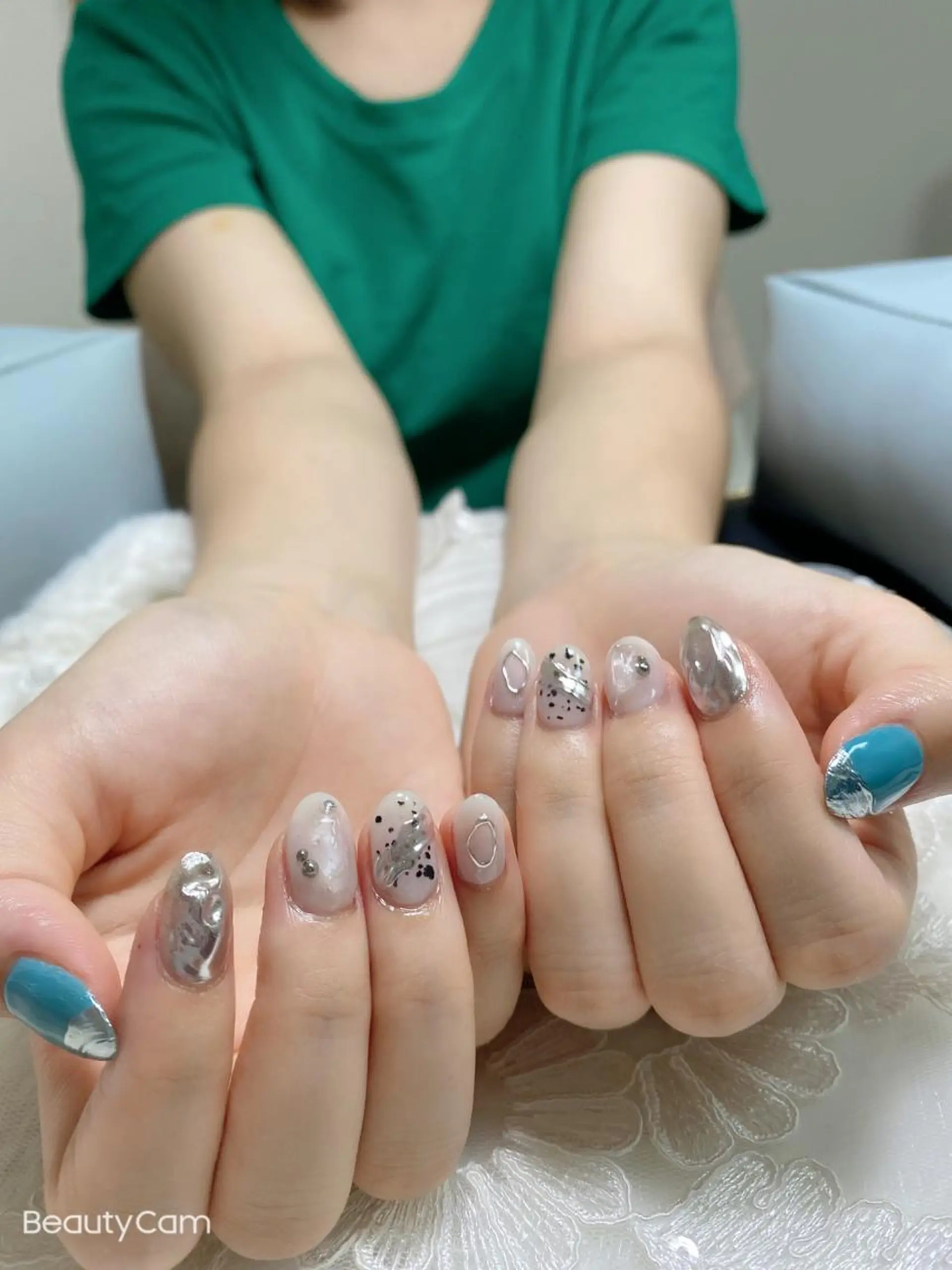 ネイル ハンドネイル Max nail&eyeのネイルデザイン