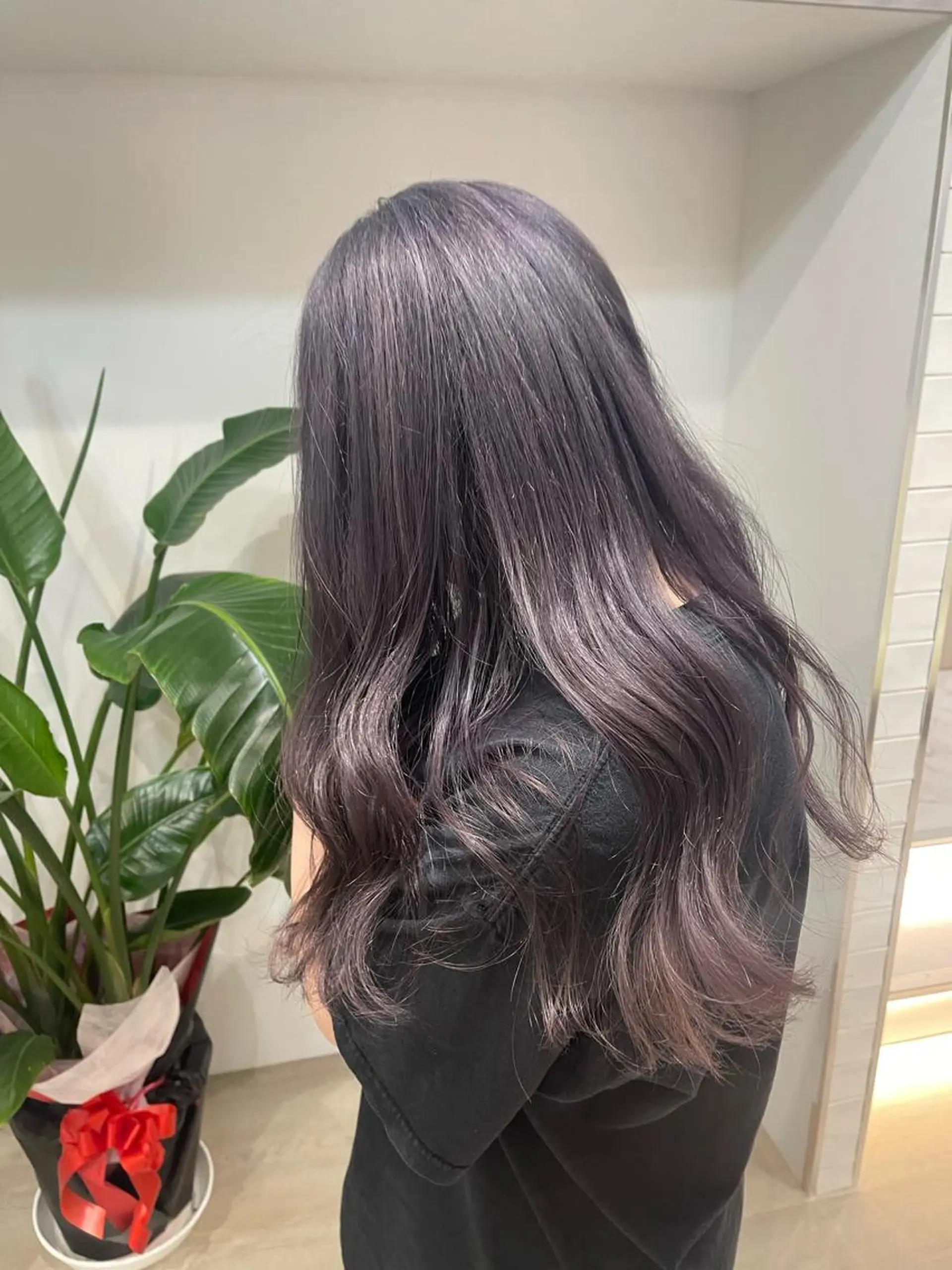 ロング カラー ヘアカラー トリートメント &chaLme   心斎橋所属・emi/髪質改善/ 韓国風/艶カラーのヘアスタイル