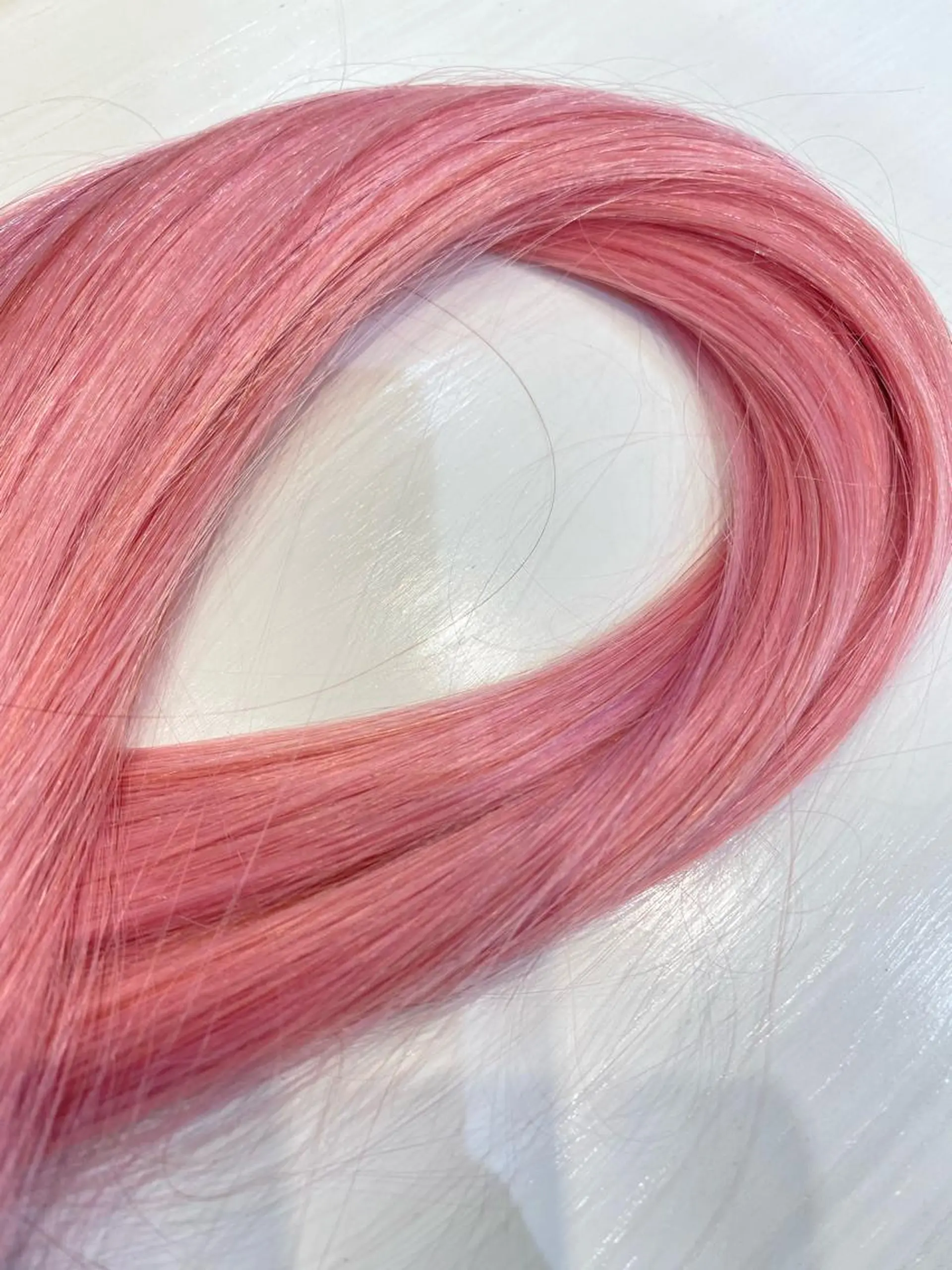 横浜🍒ルーツカラー エクステ／RIEのヘアスタイル