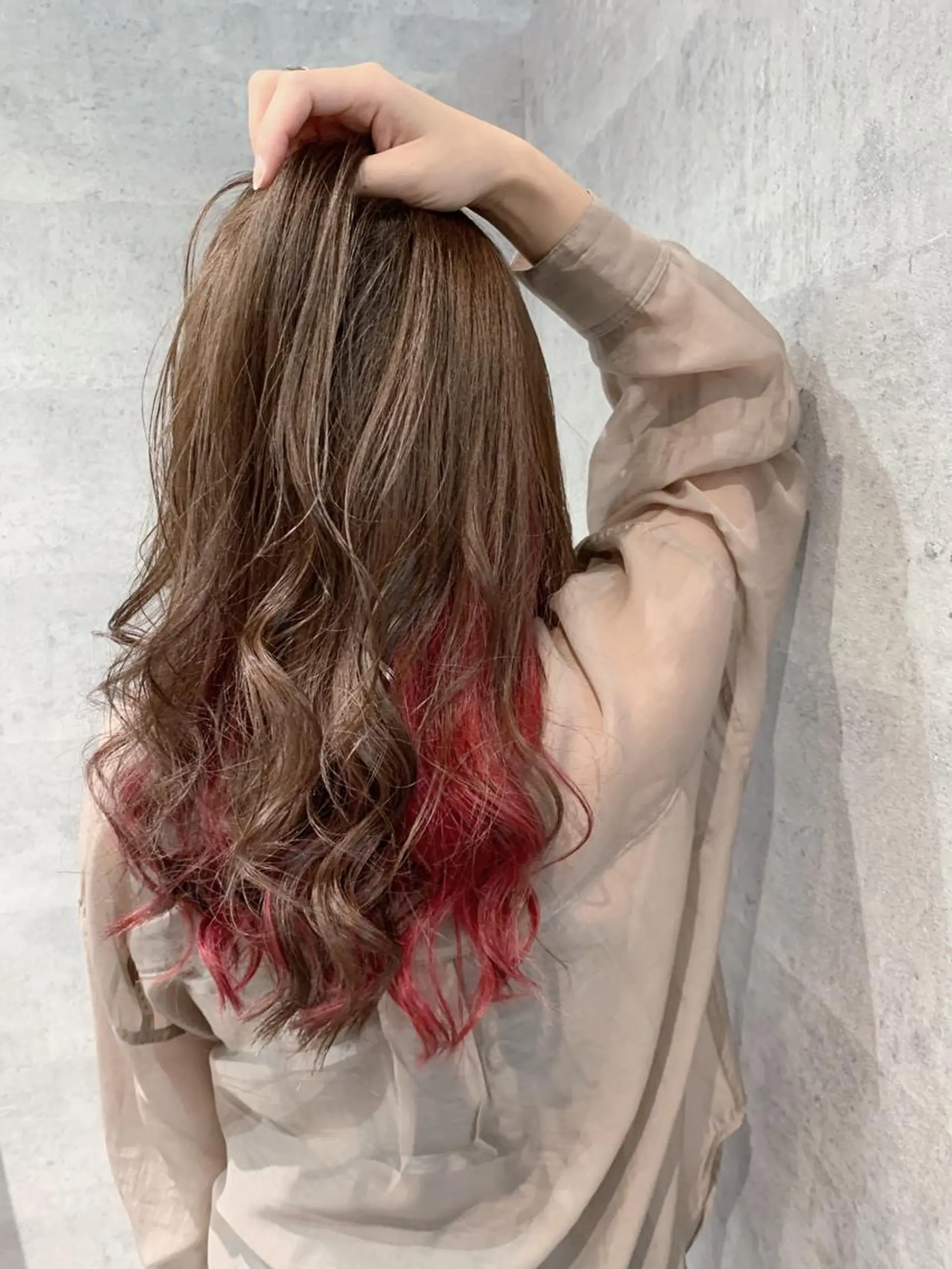 ロング カラー ブリーチ インナーカラー _WHITE 天神店 YUMEKA🐻のヘアスタイル