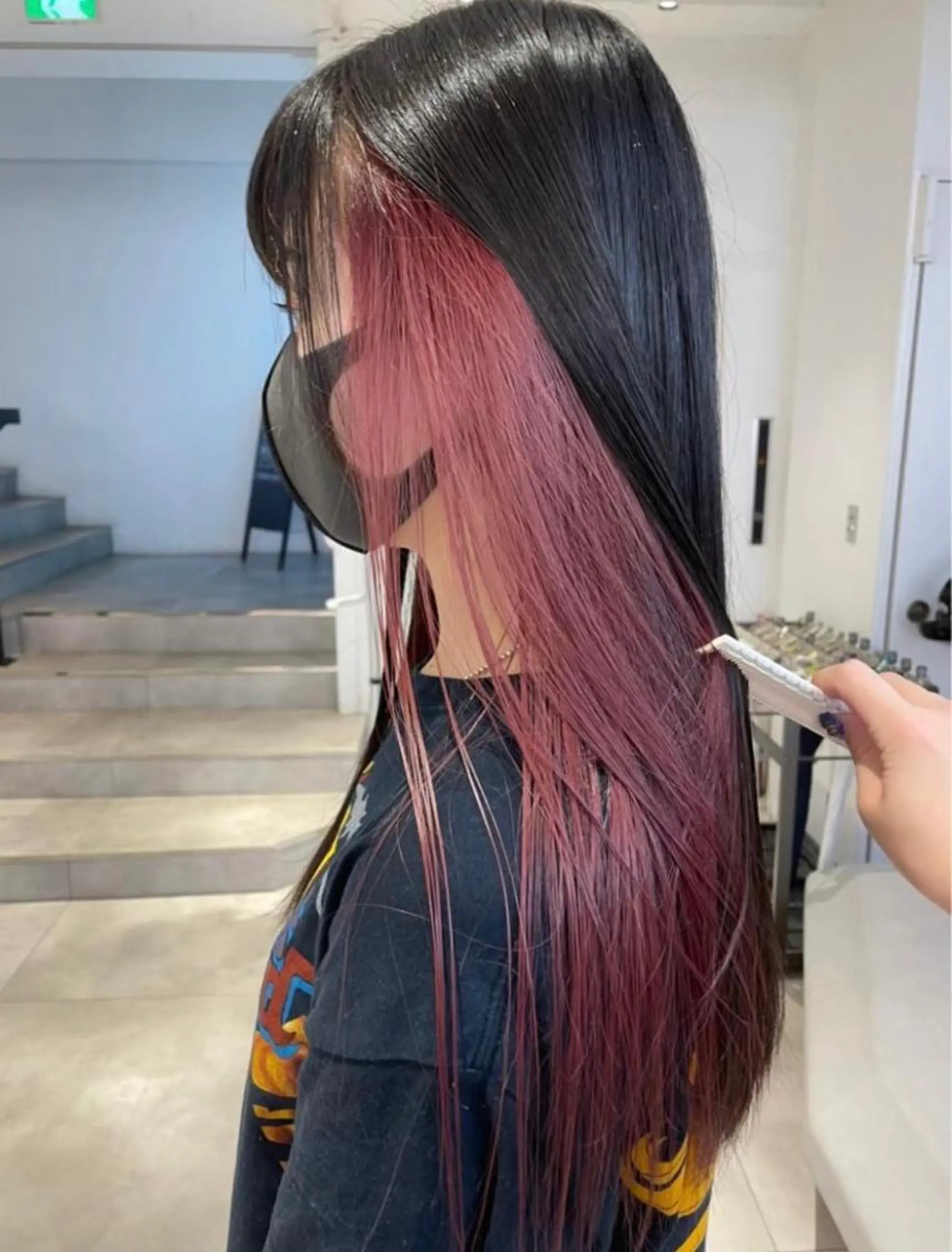 ロング カラー ベージュカラー 黒髪 ブリーチ ブルーカラー ブルーブラック 個性派ネイル /コトミ🐸のその他イメージ