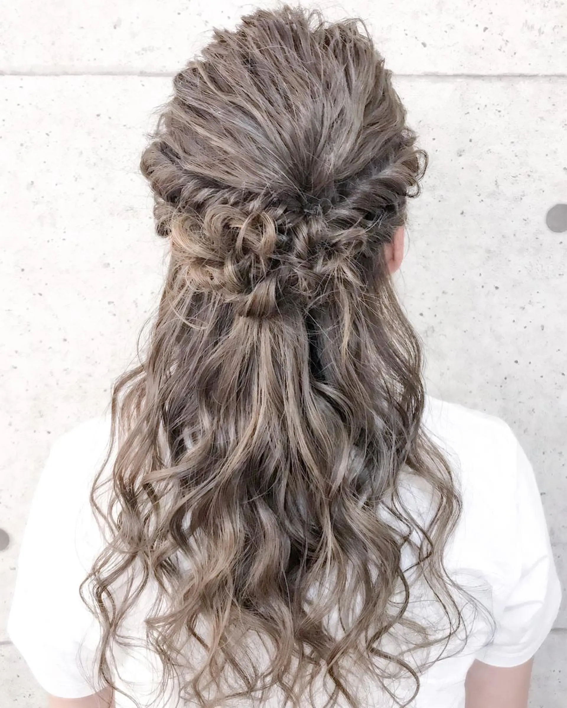ロング ヘアアレンジ .. meiのヘアスタイル