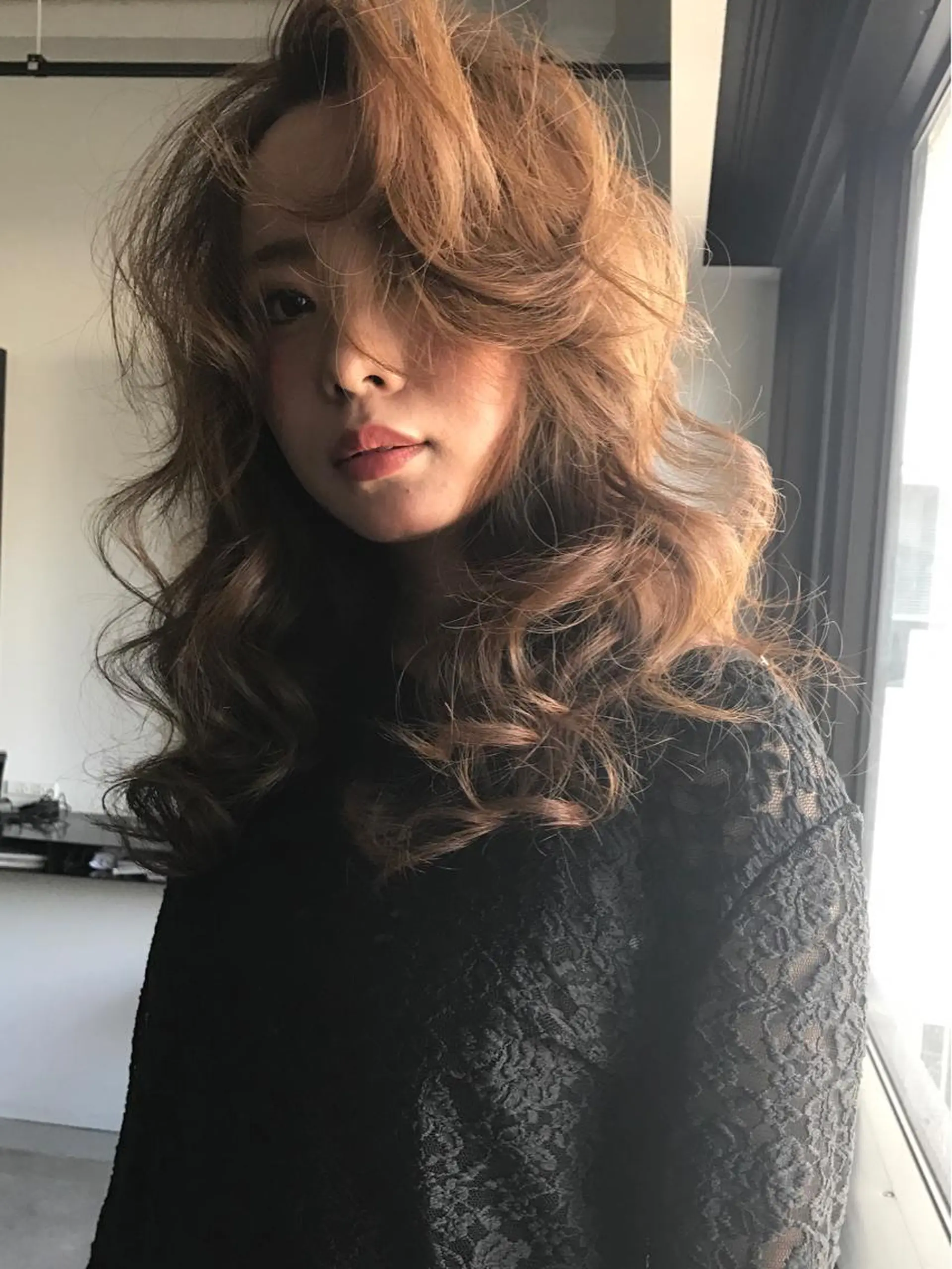 ミディアム セミロング ロング カラー パーマ KANOI 銀座中央通り所属・上條 航平のヘアスタイル