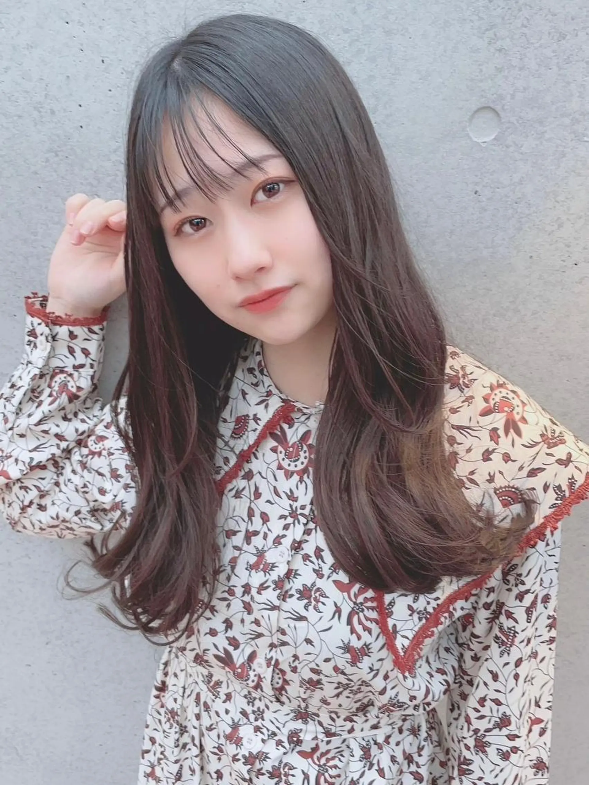 カラー ミディアム パーマ ヘアアレンジ 公式 Ease by amble luxeのヘアスタイル