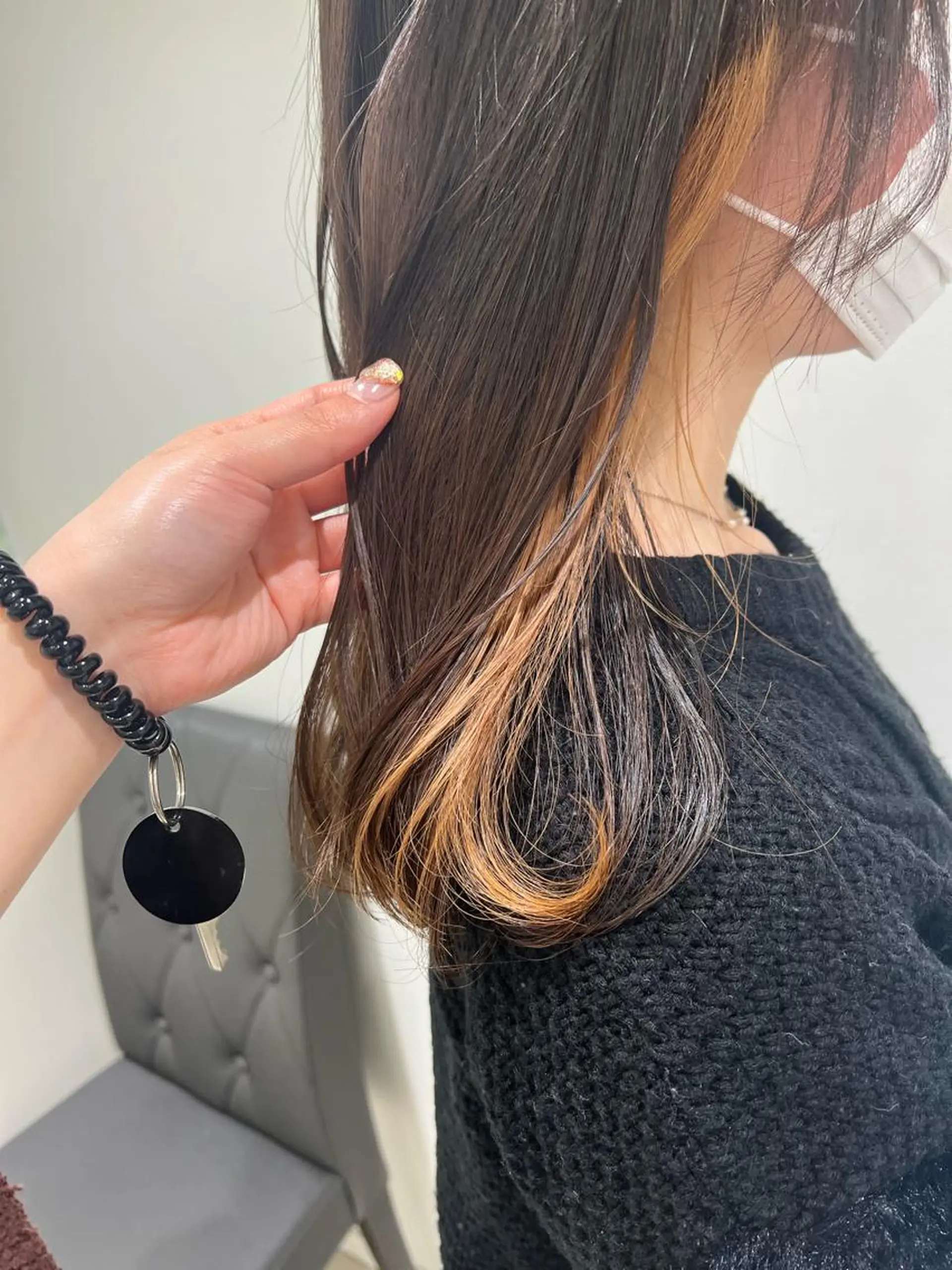 ロング カラー イヤリングカラー ヘアカラー トリートメント 【暖色カラー特化】 中山由梨のヘアスタイル