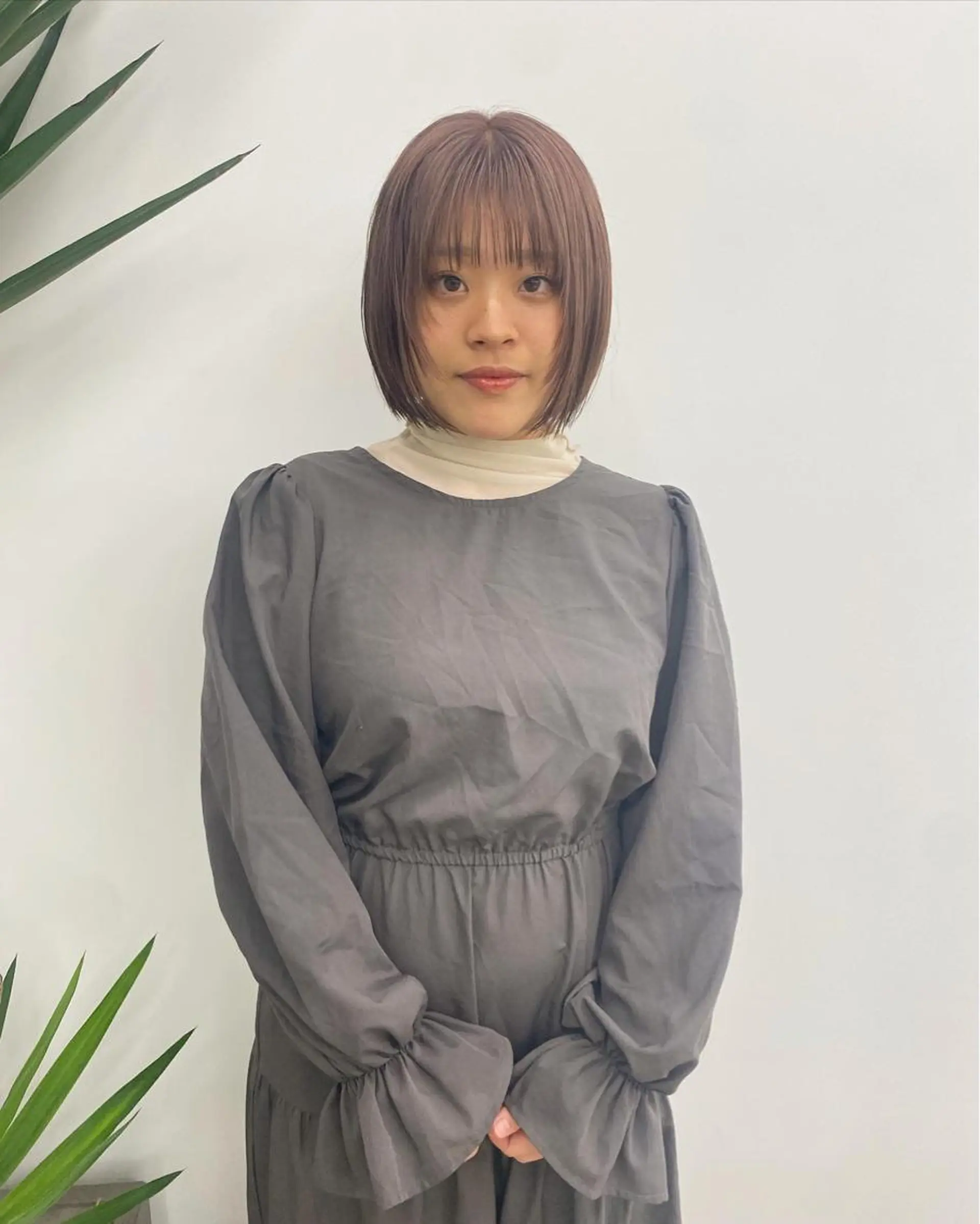 ショート ボブ/ハイトーン REINAのヘアスタイル