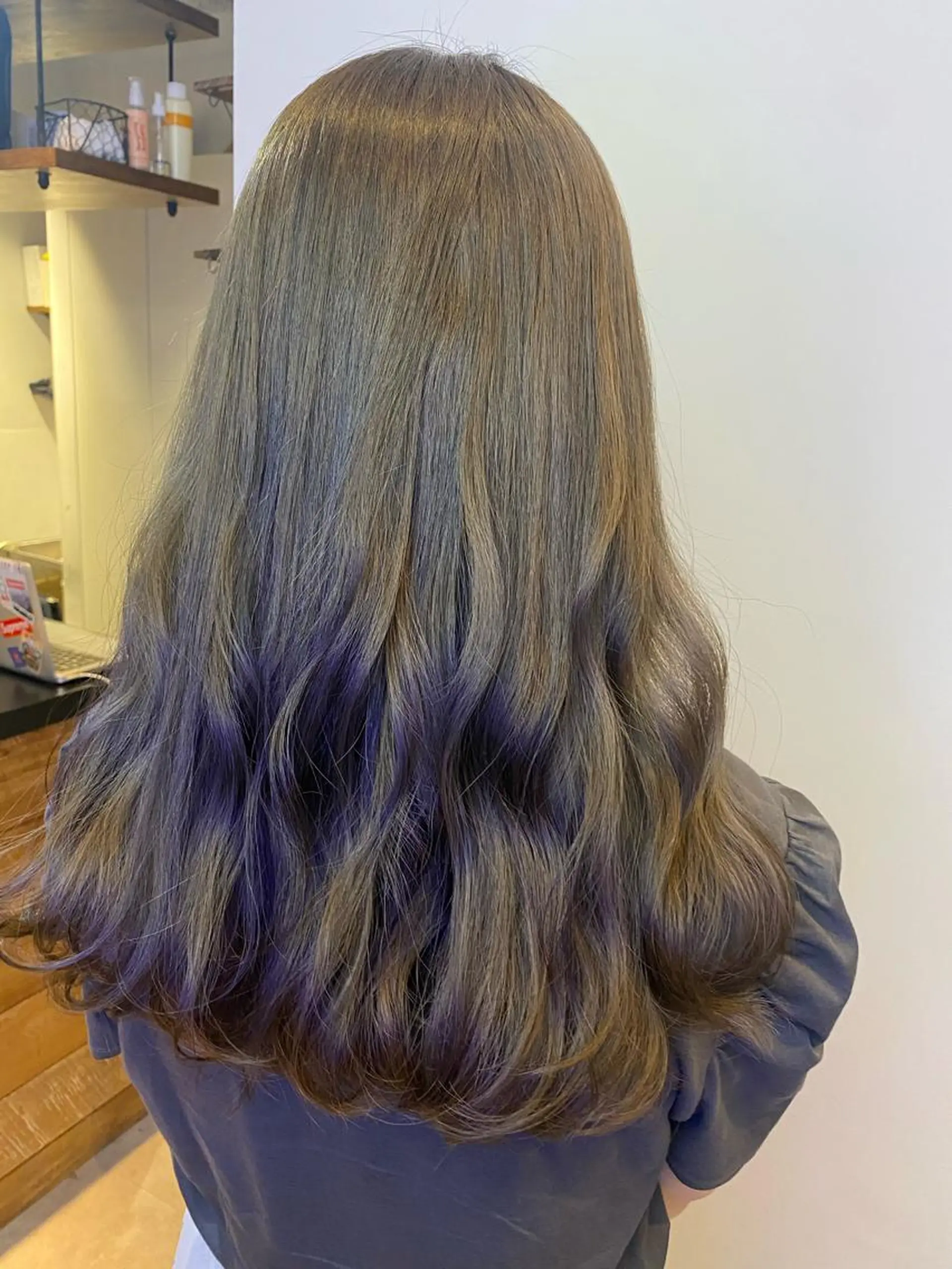 セミロング カラー ベージュカラー オリーブベージュ カット ヘアカラー トリートメント scene.池袋所属・scene. haraのヘアスタイル