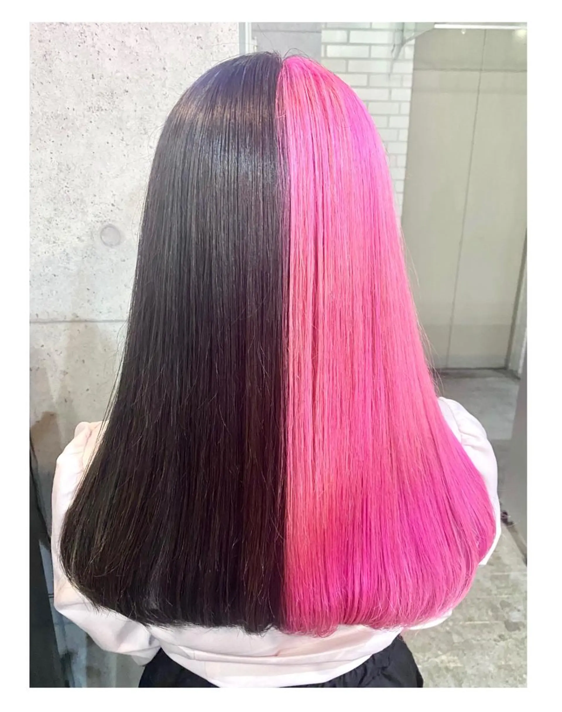 ロング カラー 黒髪 ピンクカラー ヘアカラー GARU-ガル-所属・TSUNO🦖 派手髪/オタク美容師のヘアスタイル