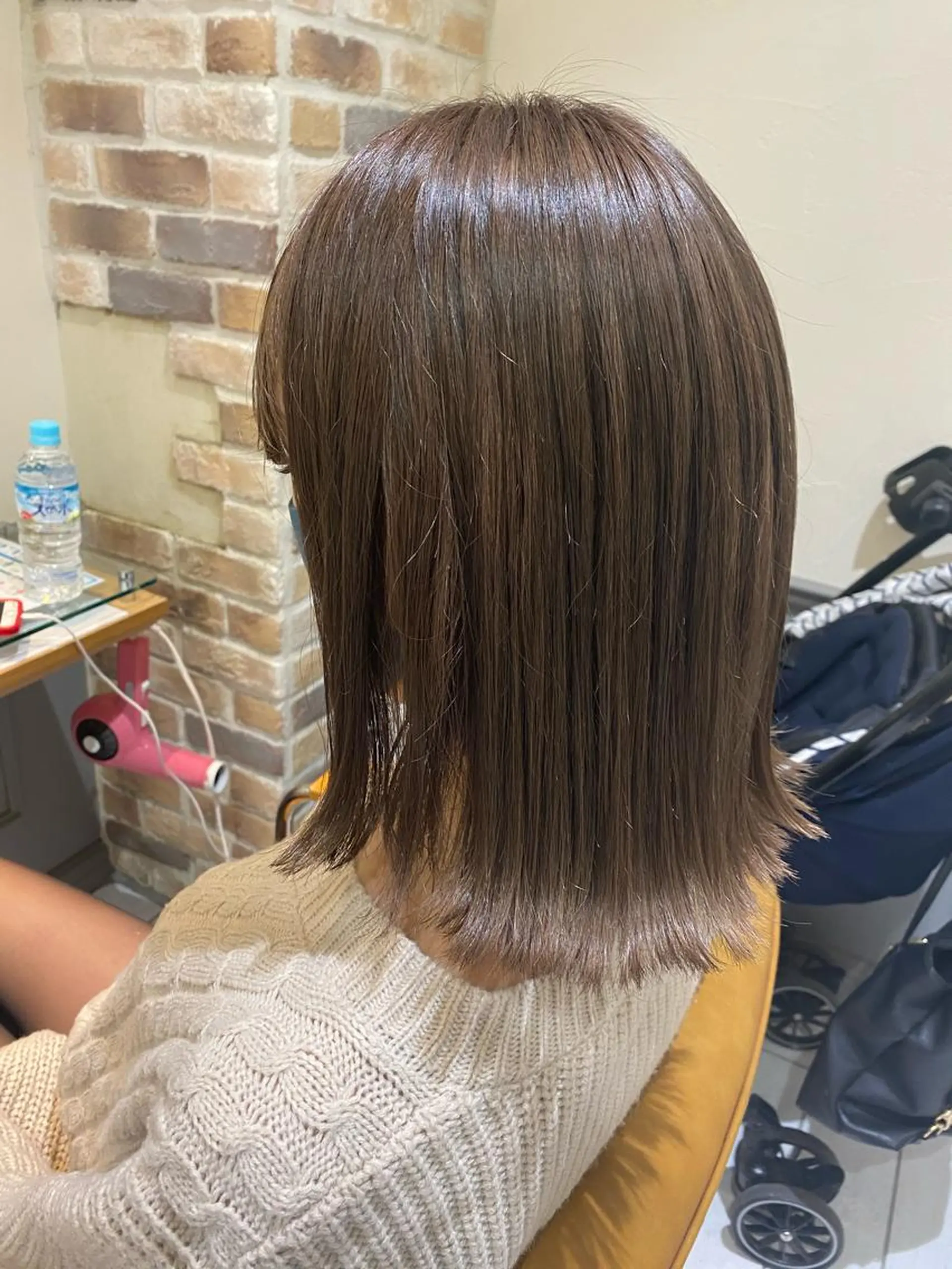 ミディアム カラー ベージュカラー ブリーチ 透明感カラー ✳︎SERA✳︎ 平日のみご案内のマツエク・マツパデザイン