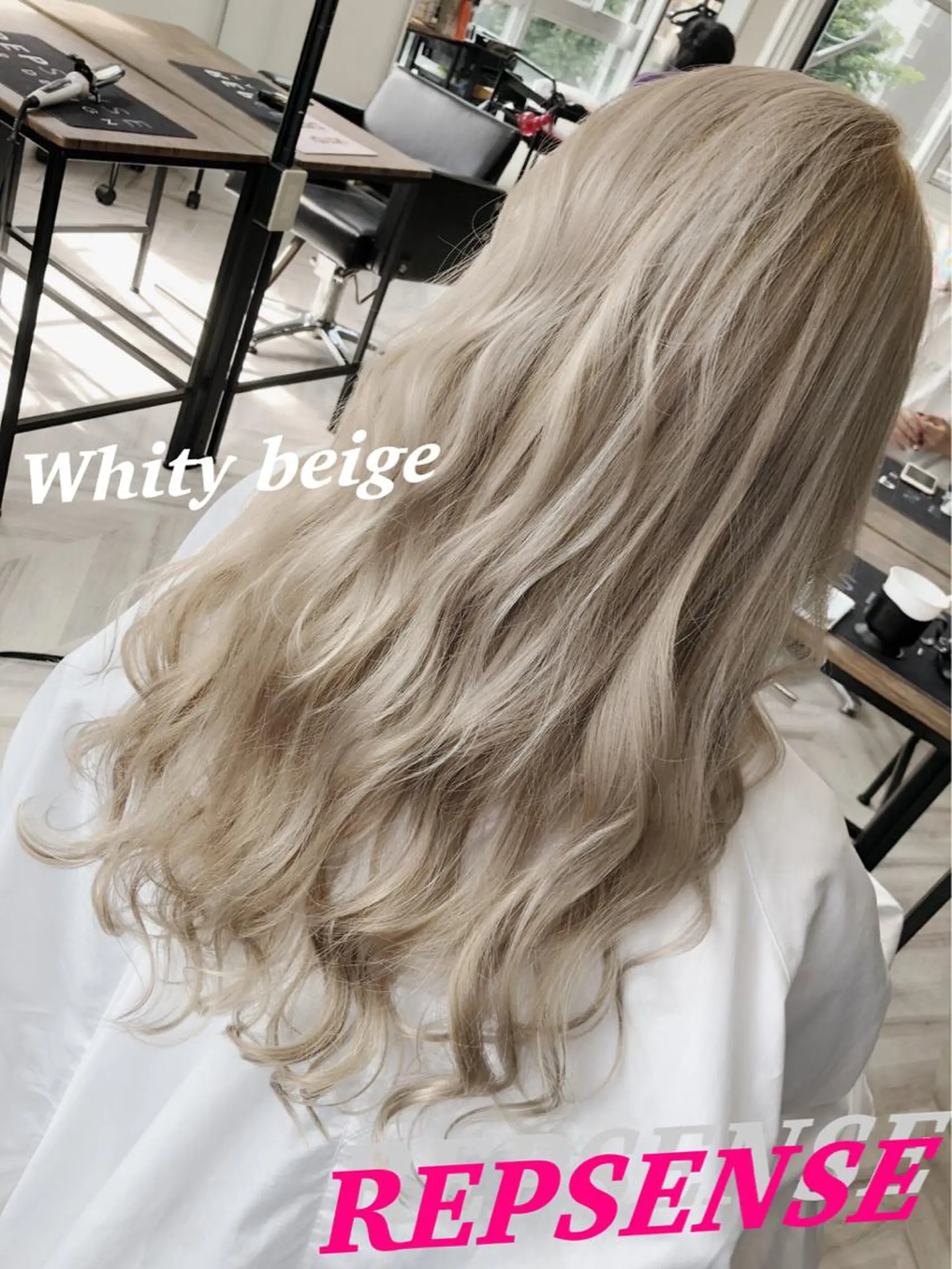 セミロング カラー ヘアカラー トリートメント ヘッドスパ N4C エヌフォーシーのヘアスタイル