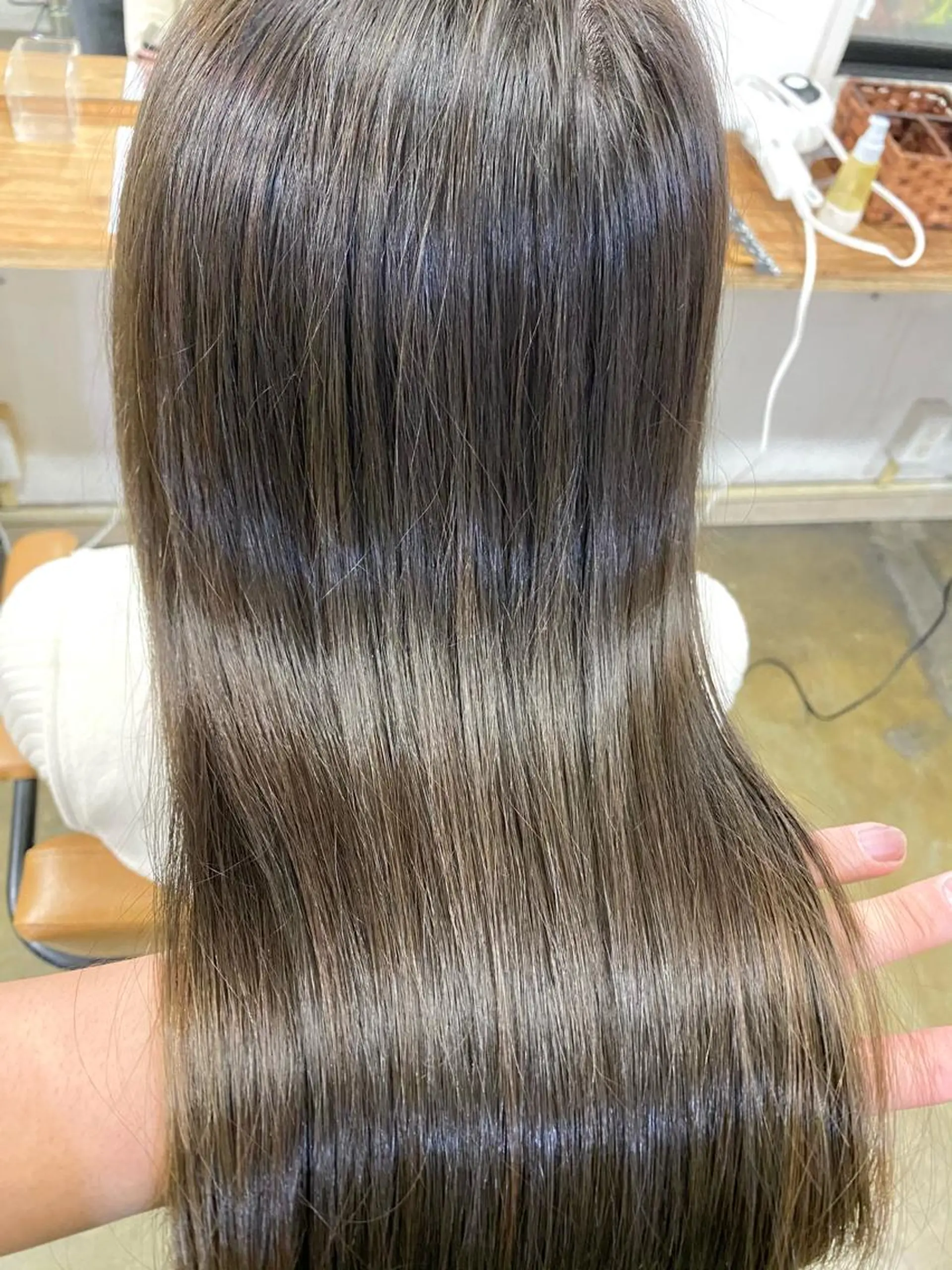 セミロング カラー CABANON所属・和歌山髪質改善 那須優太のヘアスタイル