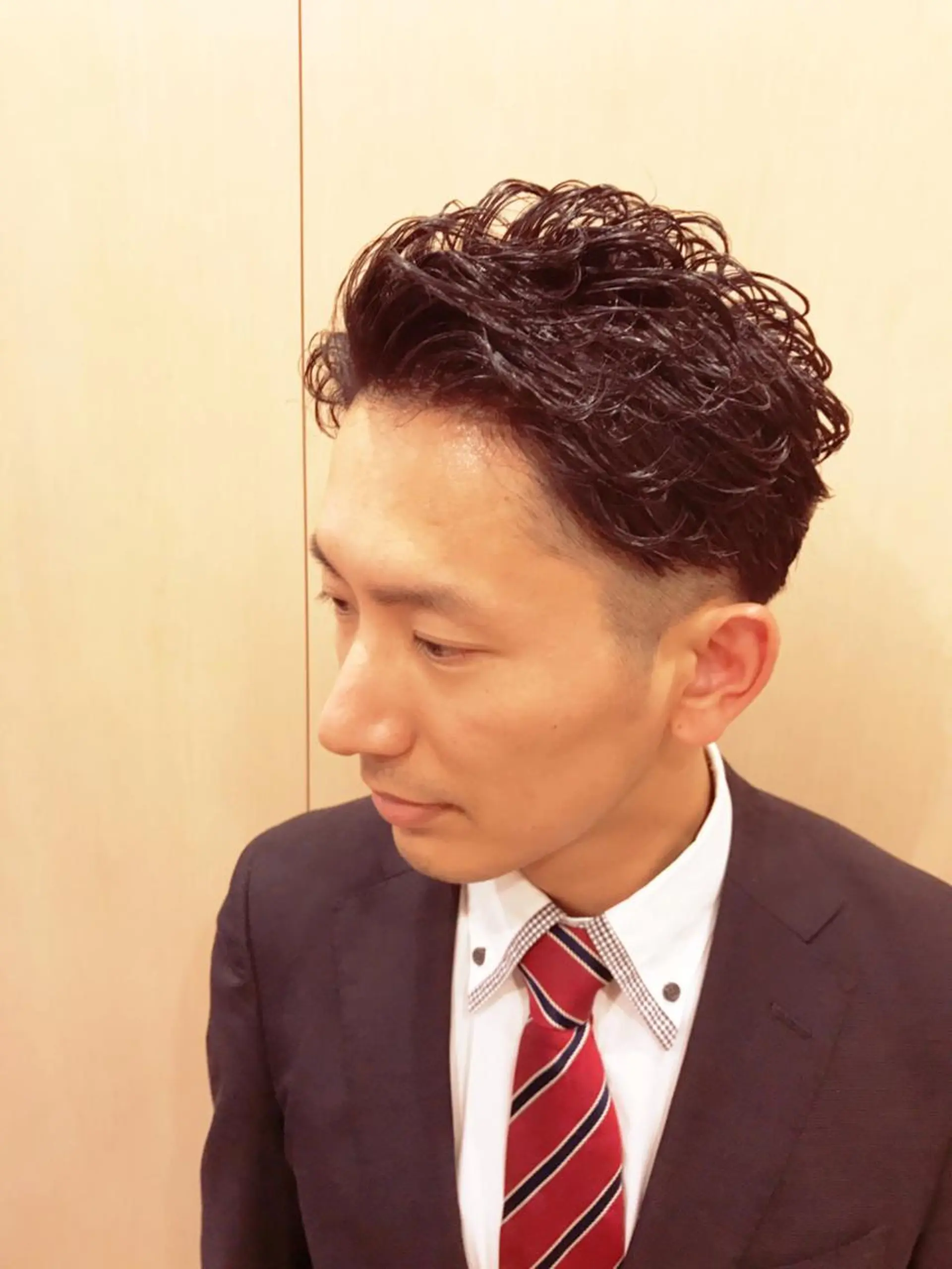 ミディアム パーマ ヒロ銀座御徒町店長 孫田航平のヘアスタイル