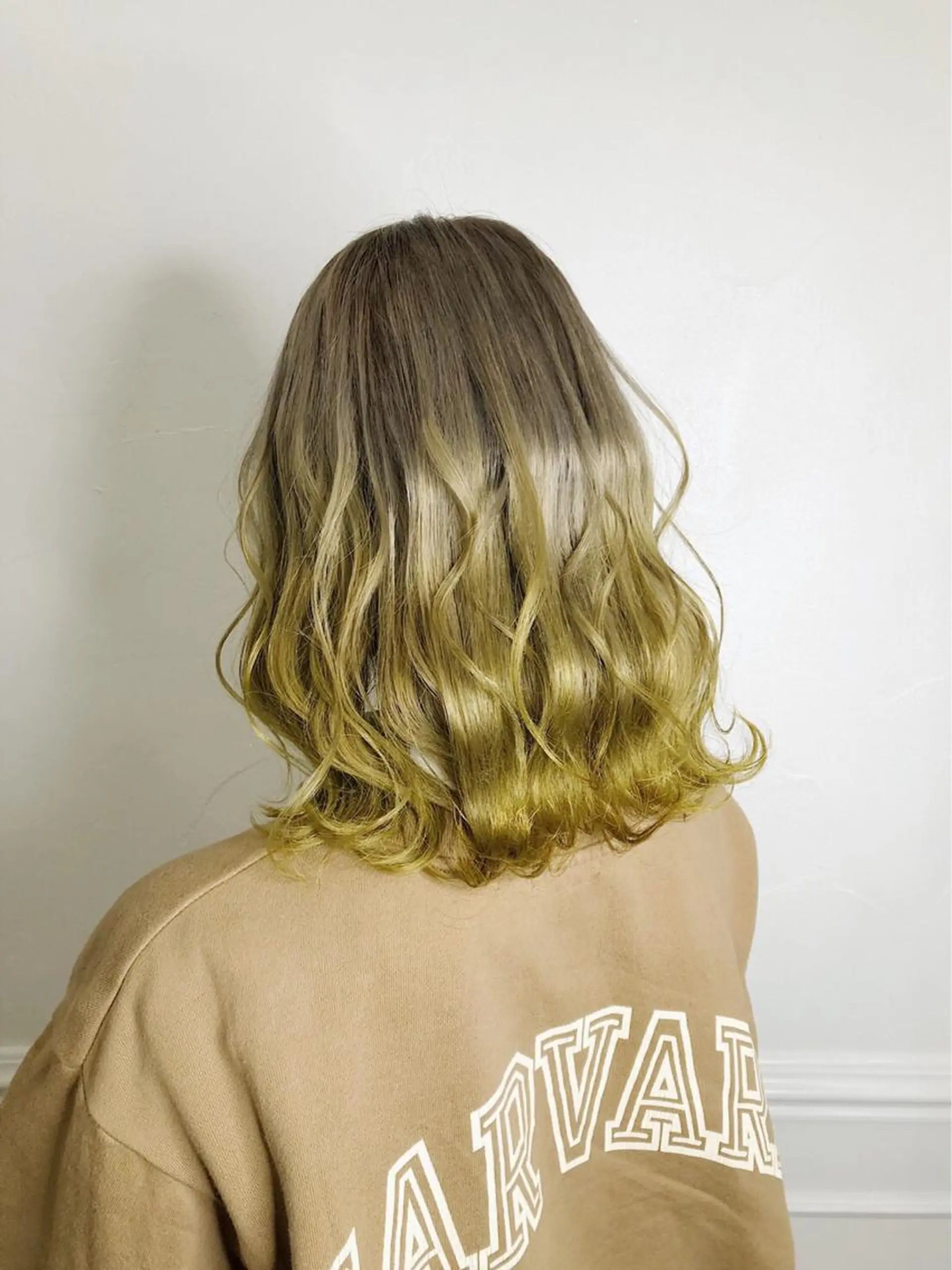 セミロング カラー 🧸ミルクティー🧸 kousei🧸のヘアスタイル