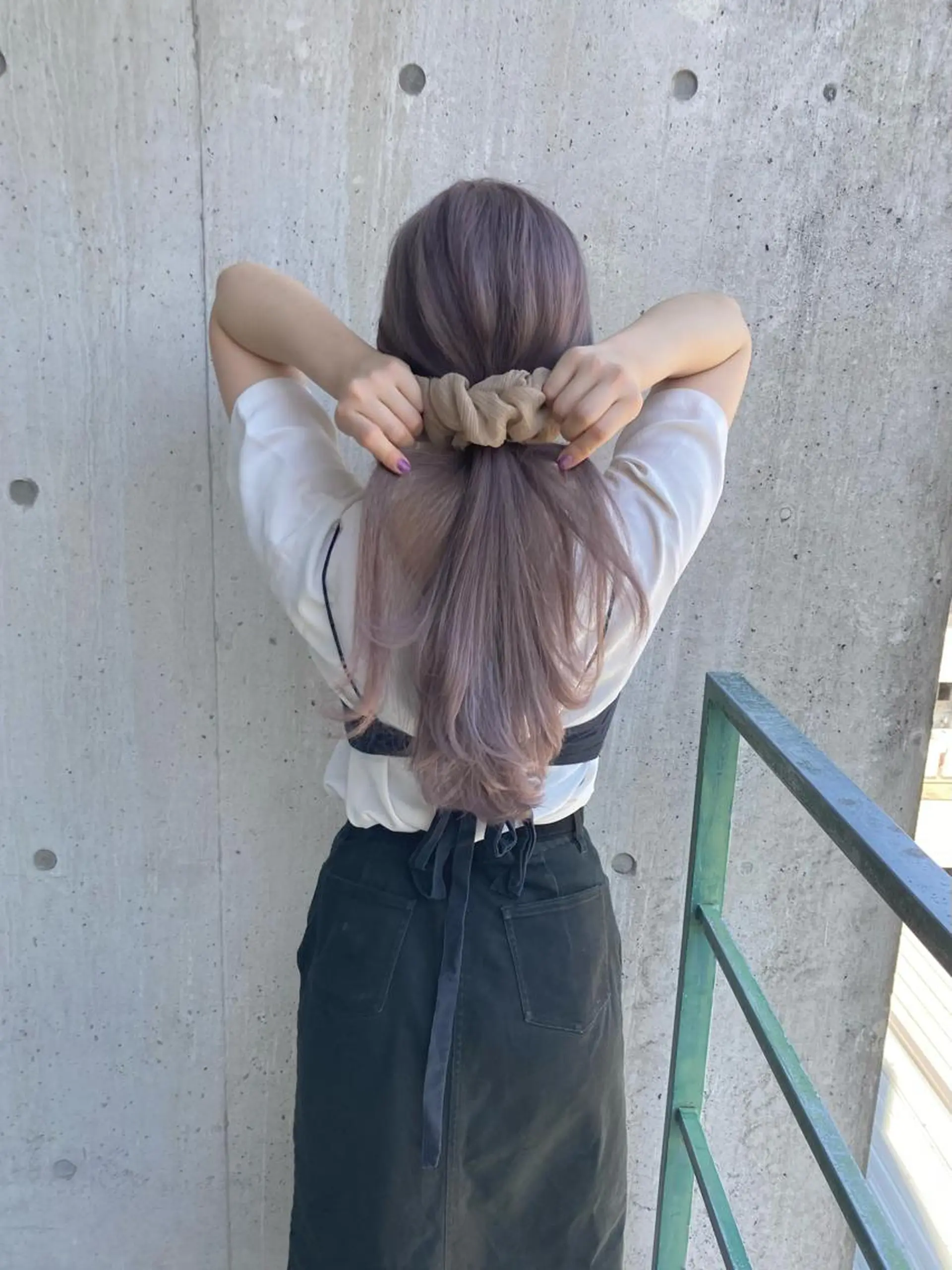 ロング ヘアカラー トリートメント 梅山 美侑のヘアスタイル