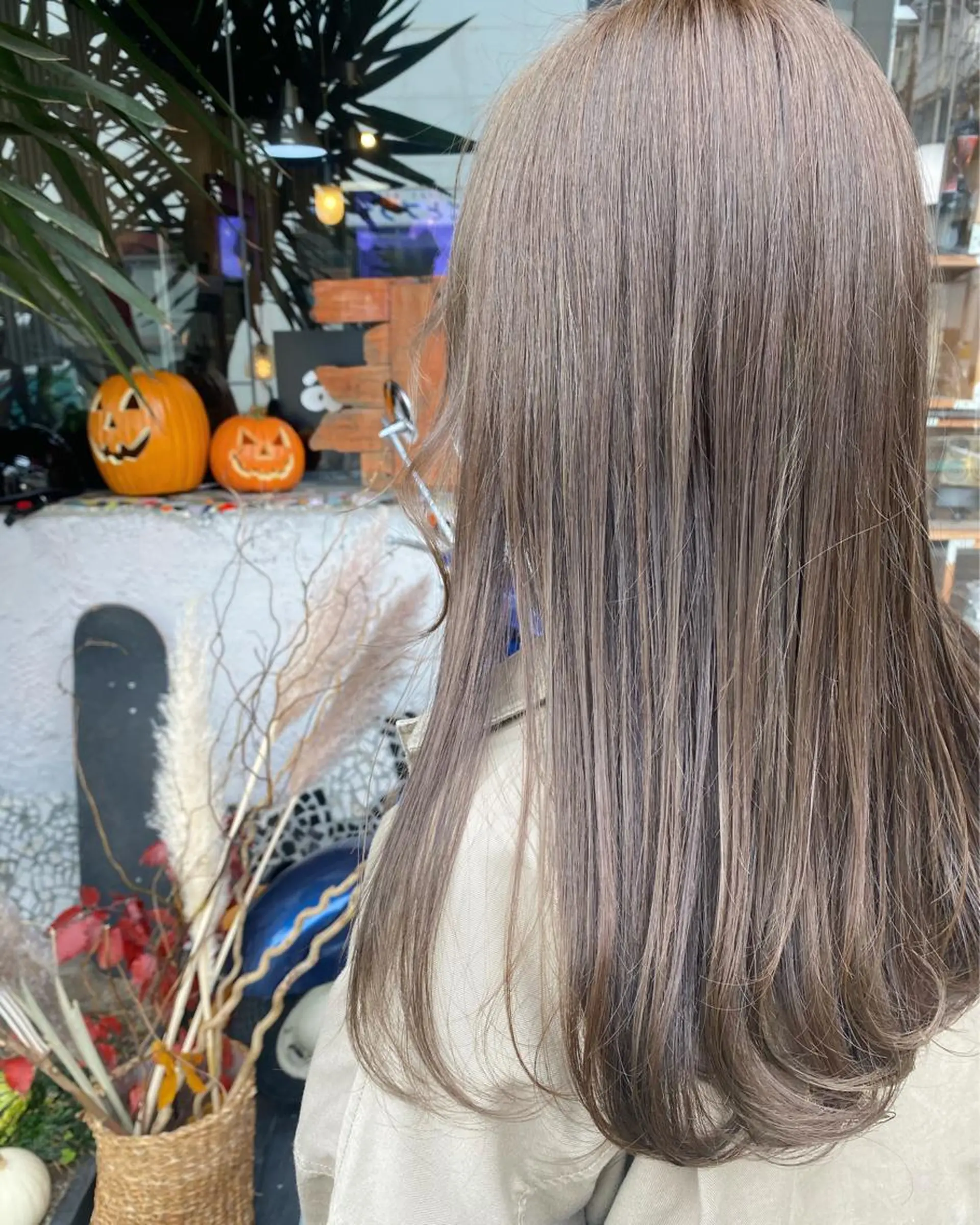 ロング カラー ベージュカラー 玉木 育実のヘアスタイル