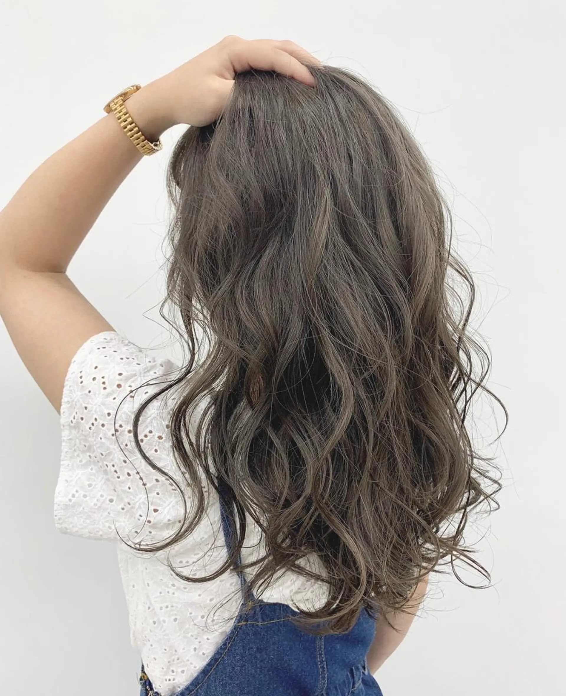 カラー アッシュ アッシュグレー ブリーチ オレンジ ヘアカラー LINOET NAGOYA所属・中川 来紀のヘアスタイル