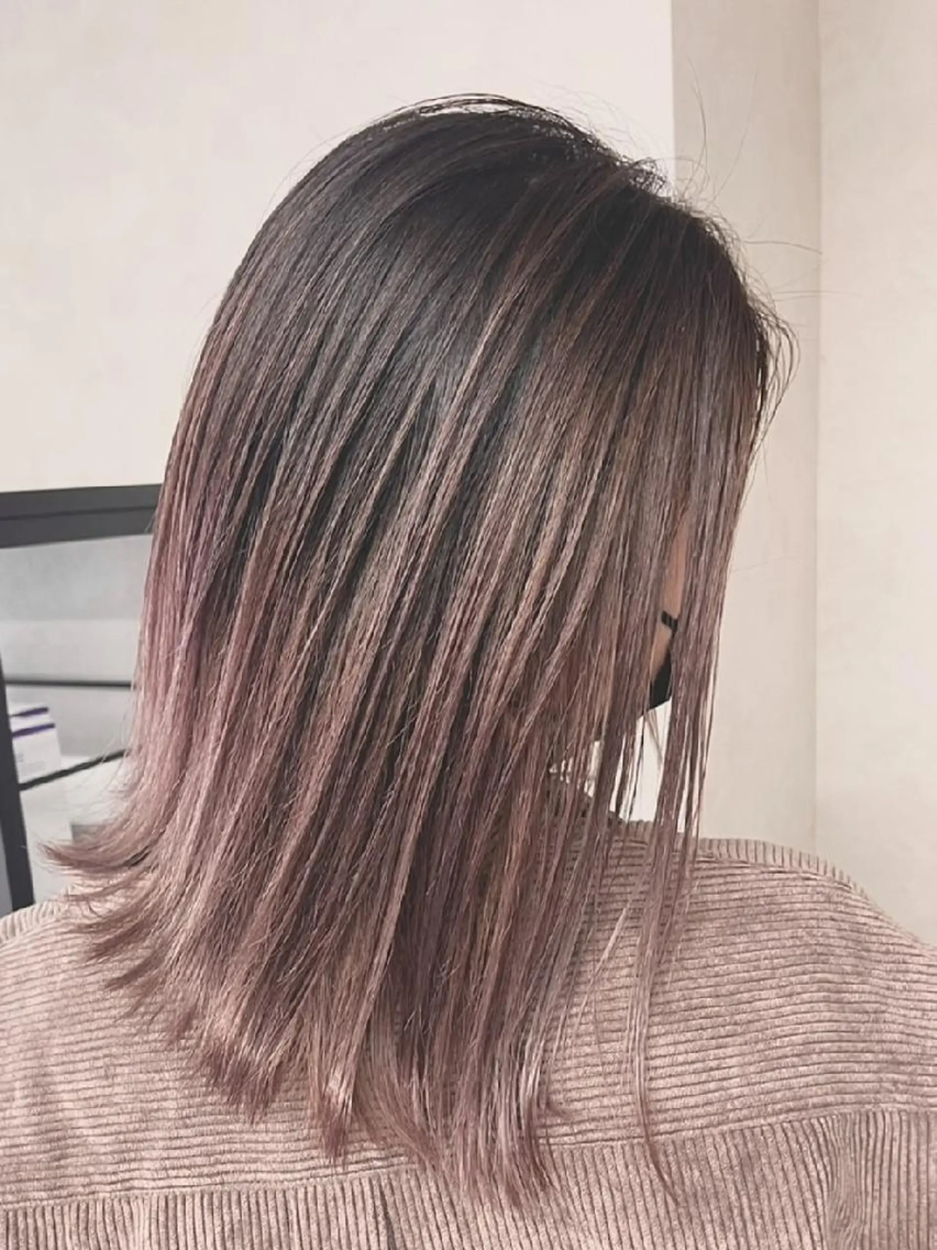 ミディアム カラー バレイヤージュ ブリーチ ケアブリーチ 透明感カラー 韓国風カラー ⭐️ボブ/ショート りゅうしんのヘアスタイル