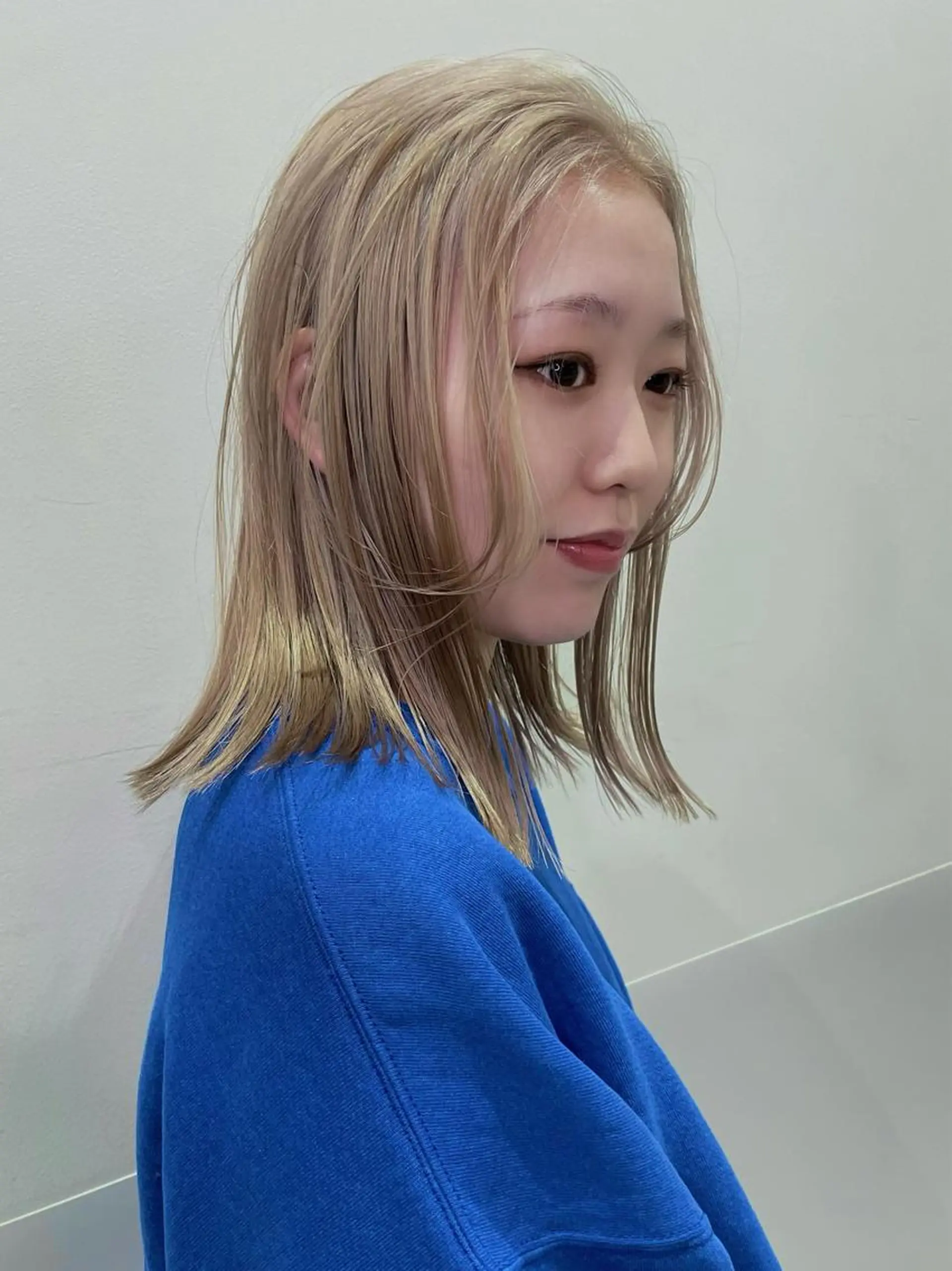 ミディアム カラー カット ヘアカラー トリートメント SALOWIN所属・ブリーチ✨ ボブ✨レイヤーのヘアスタイル