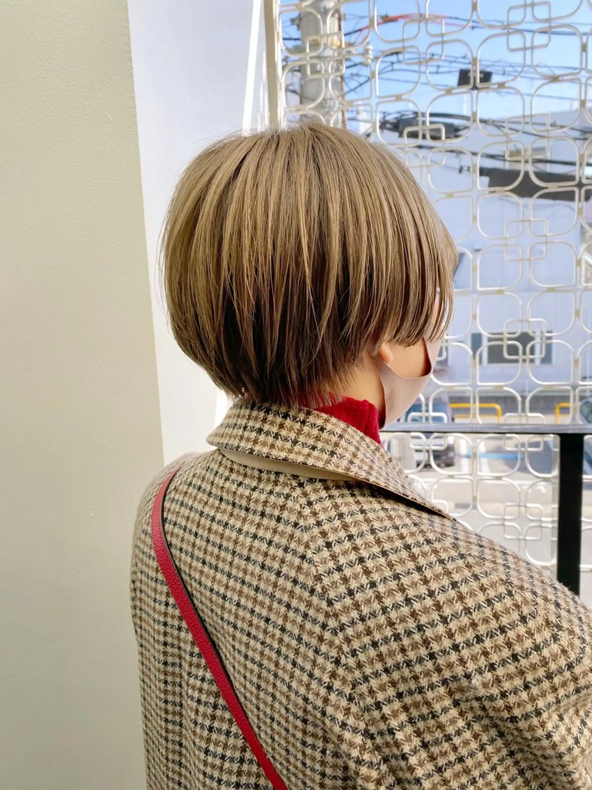 ショート カラー ヘアカラー 進 詩織のヘアスタイル