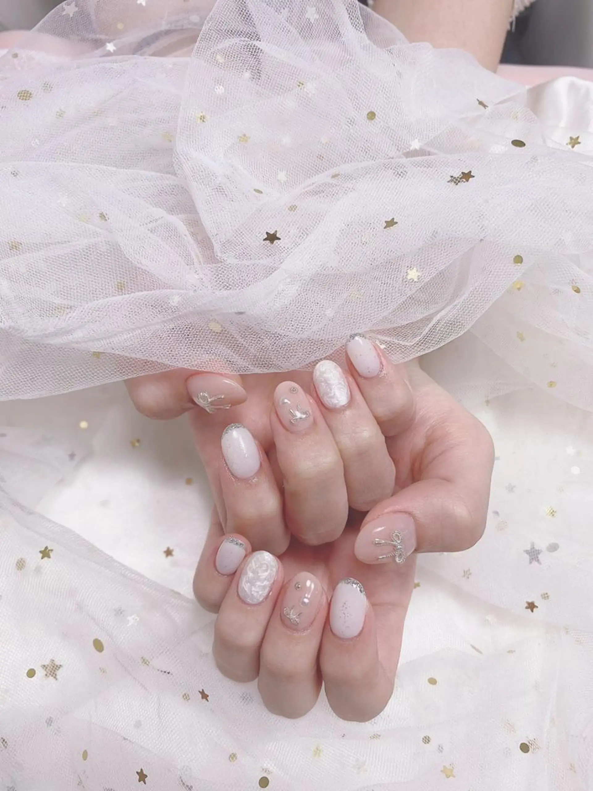 ネイル フレンチネイル リボン ショートネイル 夏ネイル ホワイト ジョリ kasumi🌹💅のネイルデザイン