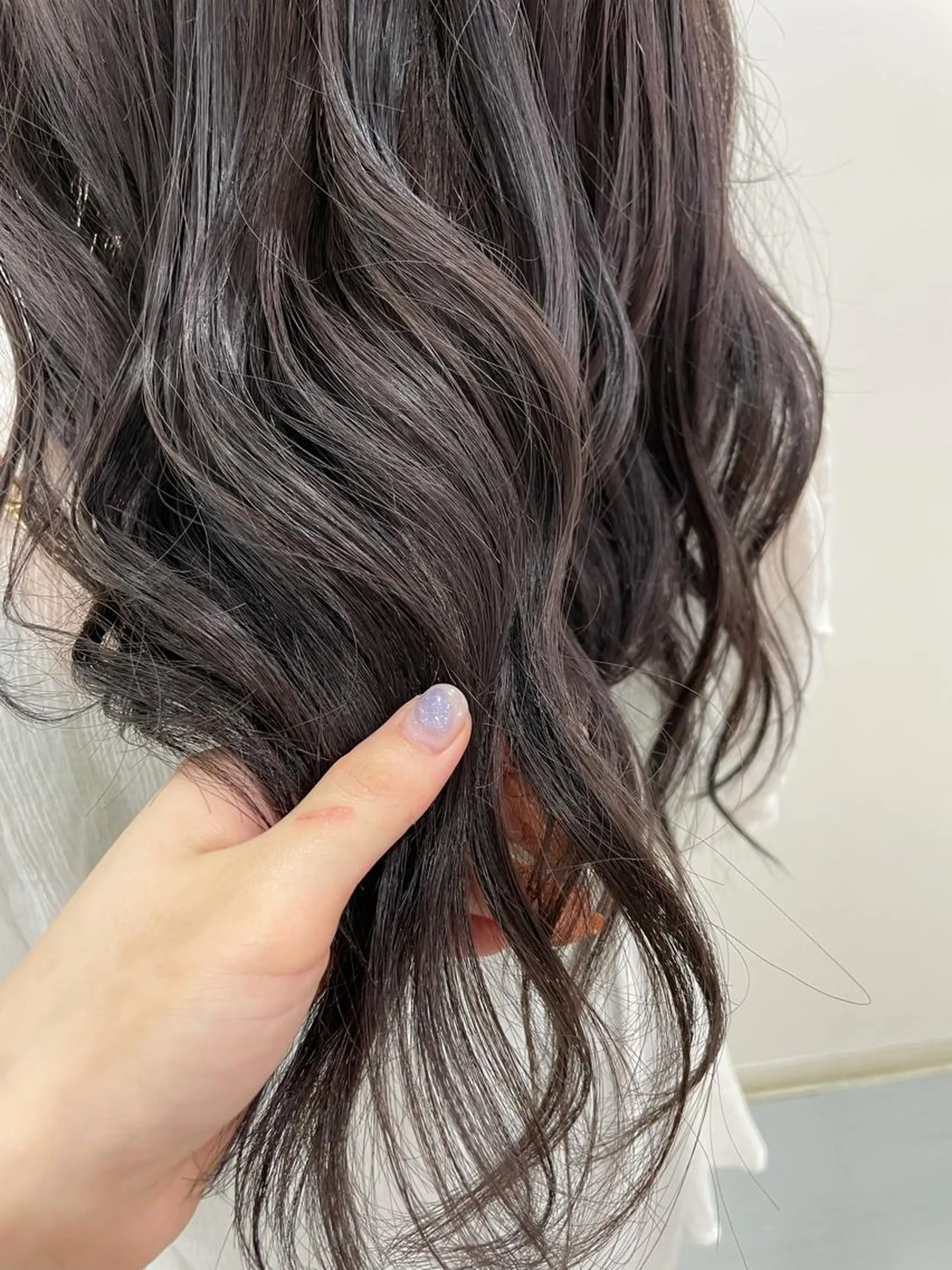 ロング カラー akane .のヘアスタイル