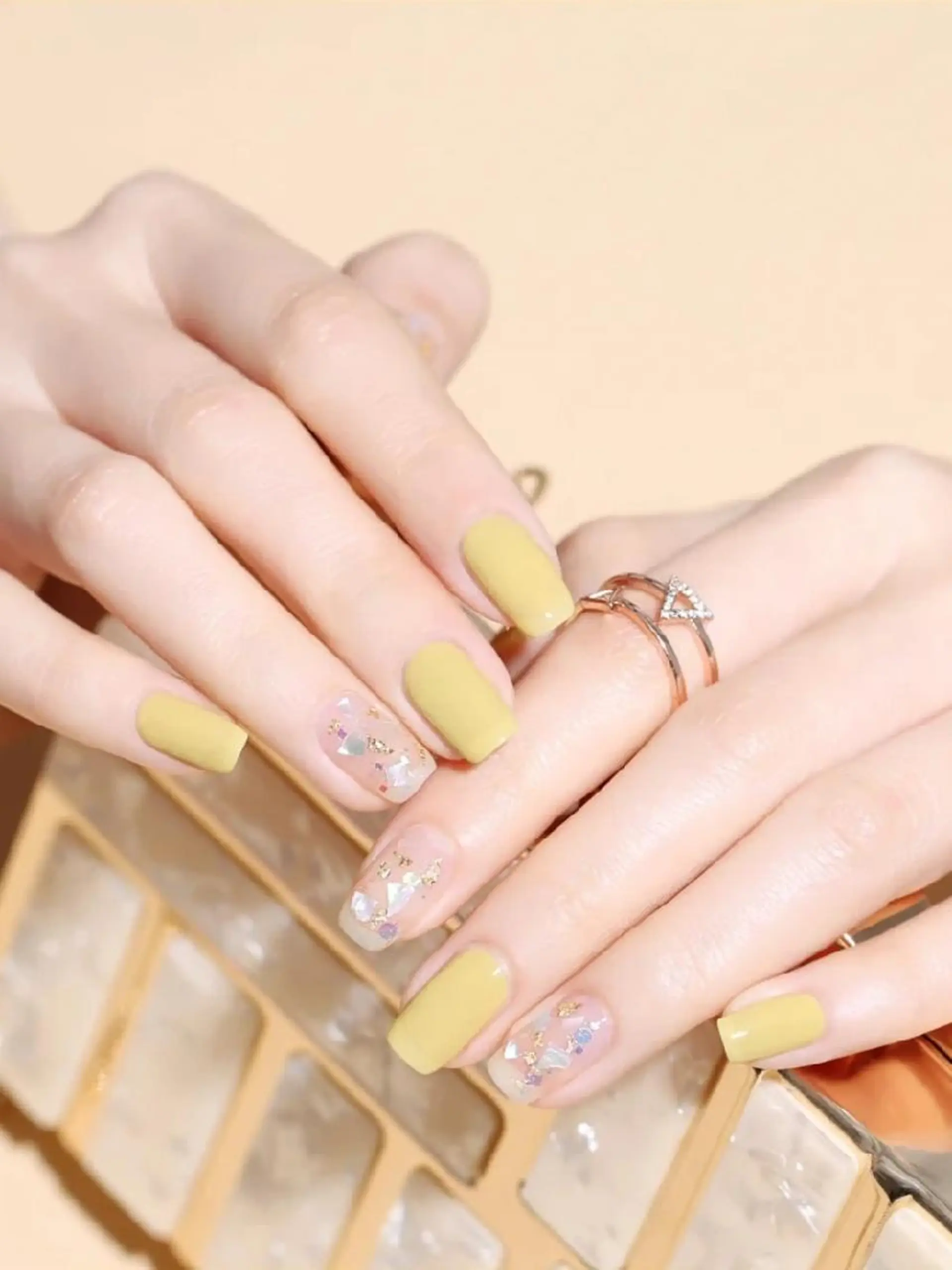 ネイル ハンドネイル ネイリストゆか💅 長さだし、深爪矯正のネイルデザイン