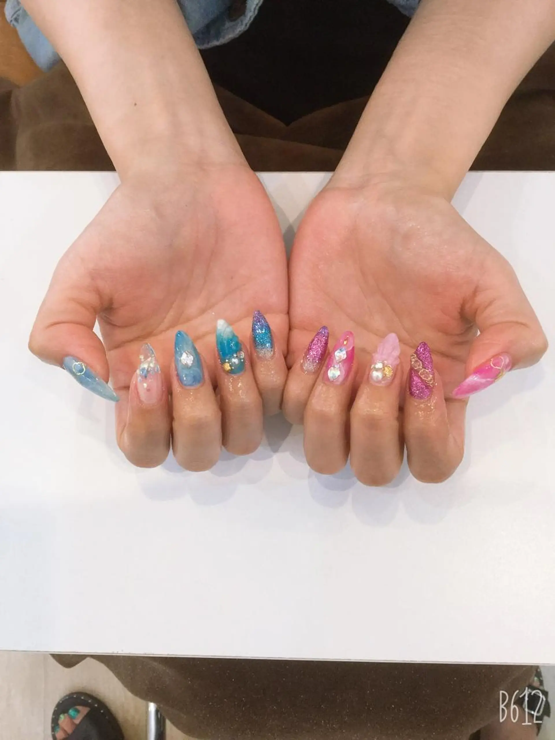 ネイル & nudge nail所属・&nudgenail 本多のネイルデザイン