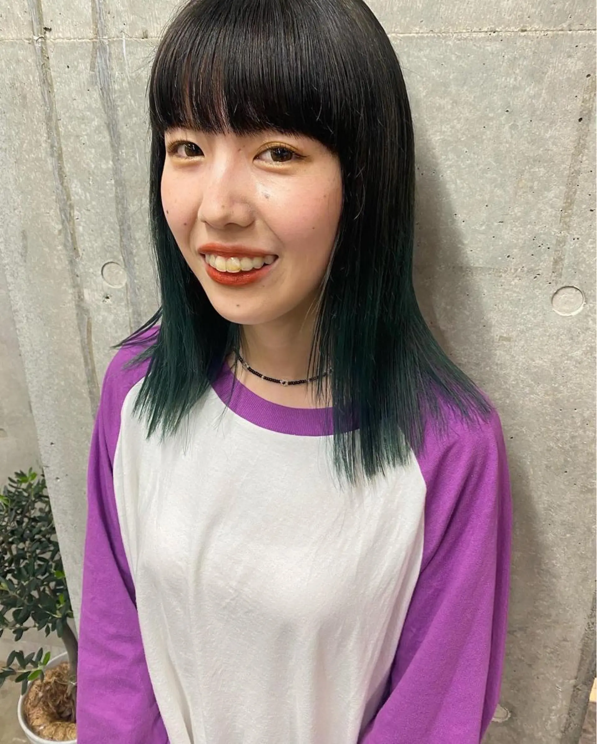 ミディアム Yahiko ハイトーンのヘアスタイル