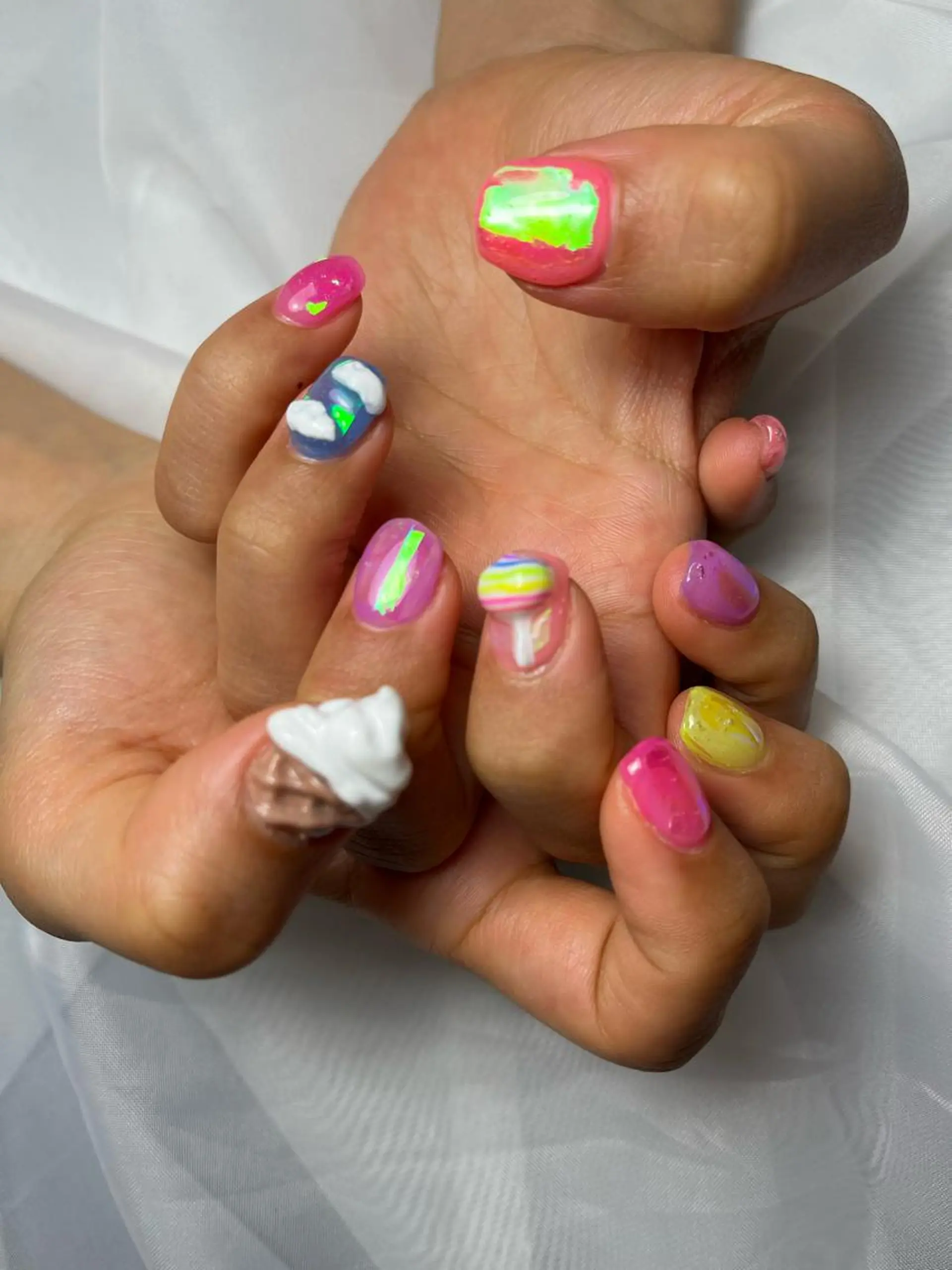 ネイル 金山 沙織のエステ・リラクイメージ