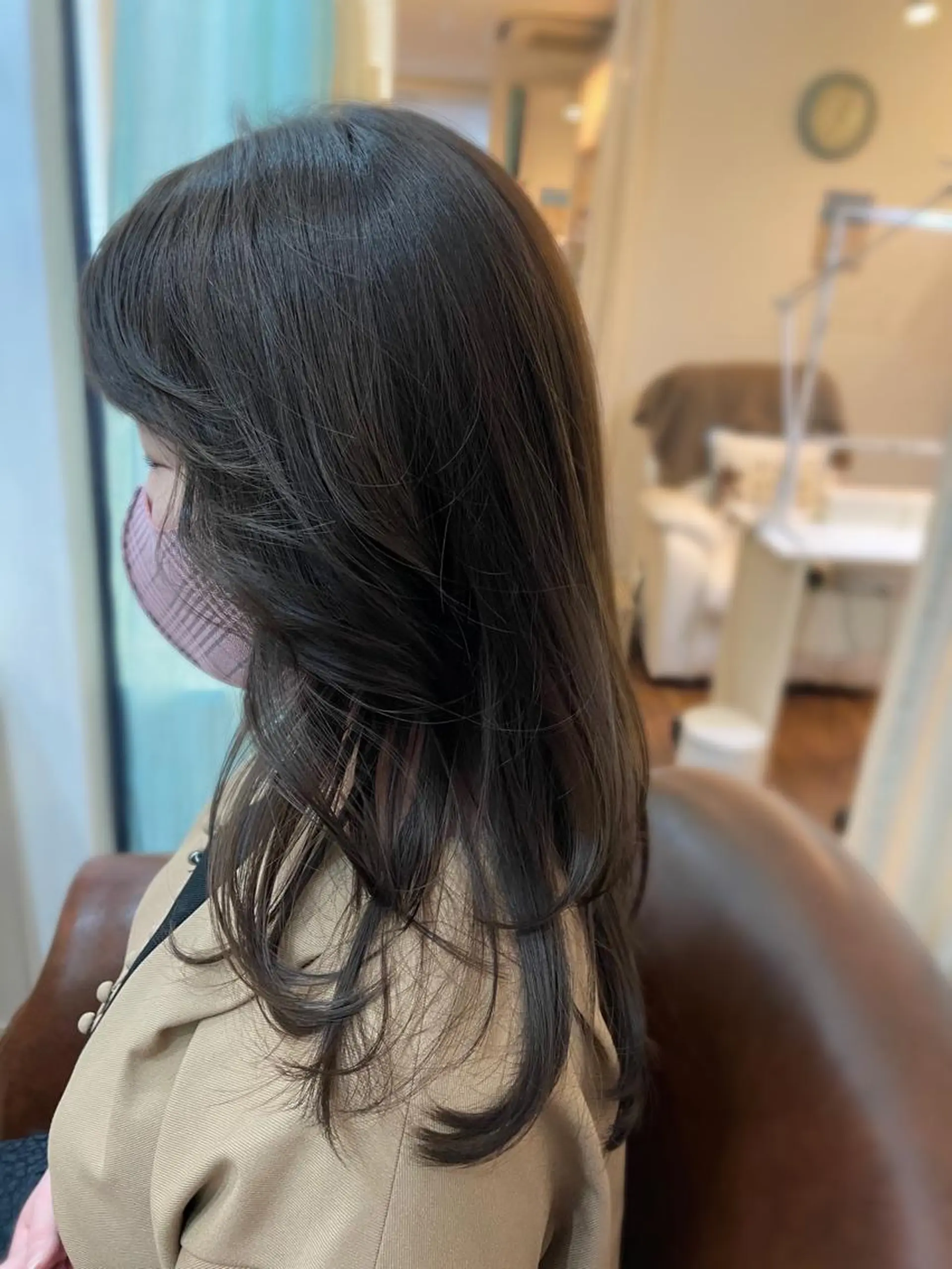 ロング レイヤーカット カット ヘアカラー 🌈elua yukaのヘアスタイル