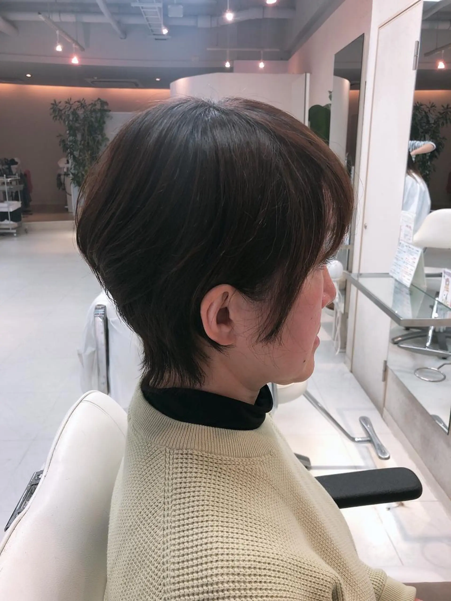 ショート 阿部 美咲のヘアスタイル