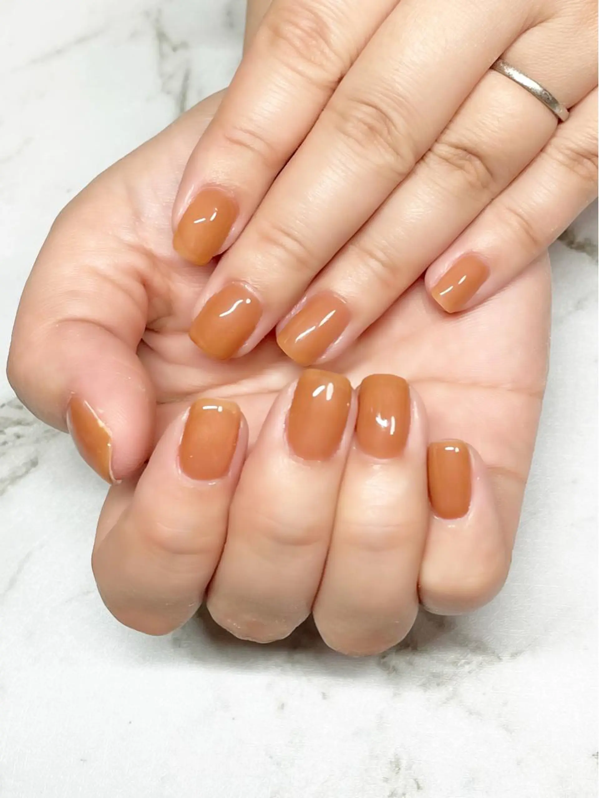 ネイル ワンカラーネイル えみ HaniOhanaのネイルデザイン