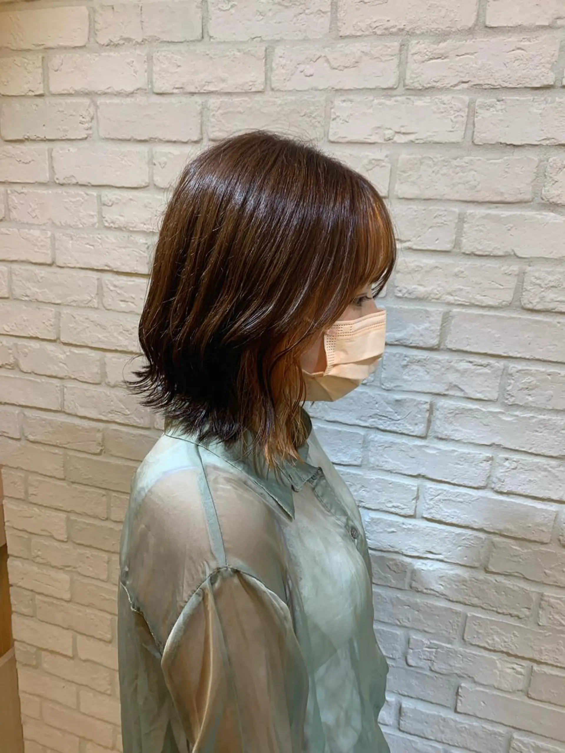 ミディアム カラー 🎀野崎 美玖𝜗𝜚˚⋆のヘアスタイル