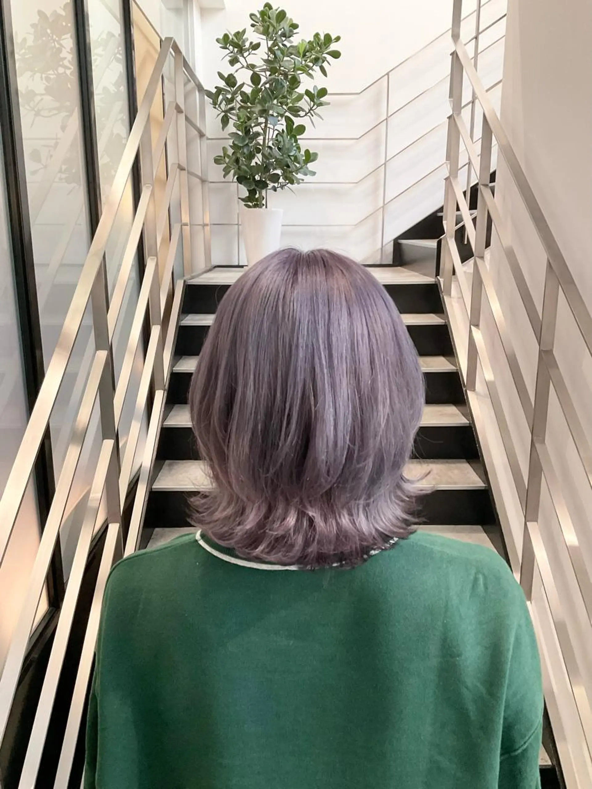 ミディアム カラー ブリーチ ラベンダーカラー ヘアカラー トリートメント ヘッドスパ ヘアセット go today shaire salon 本店所属・yoshi ☆のヘアスタイル