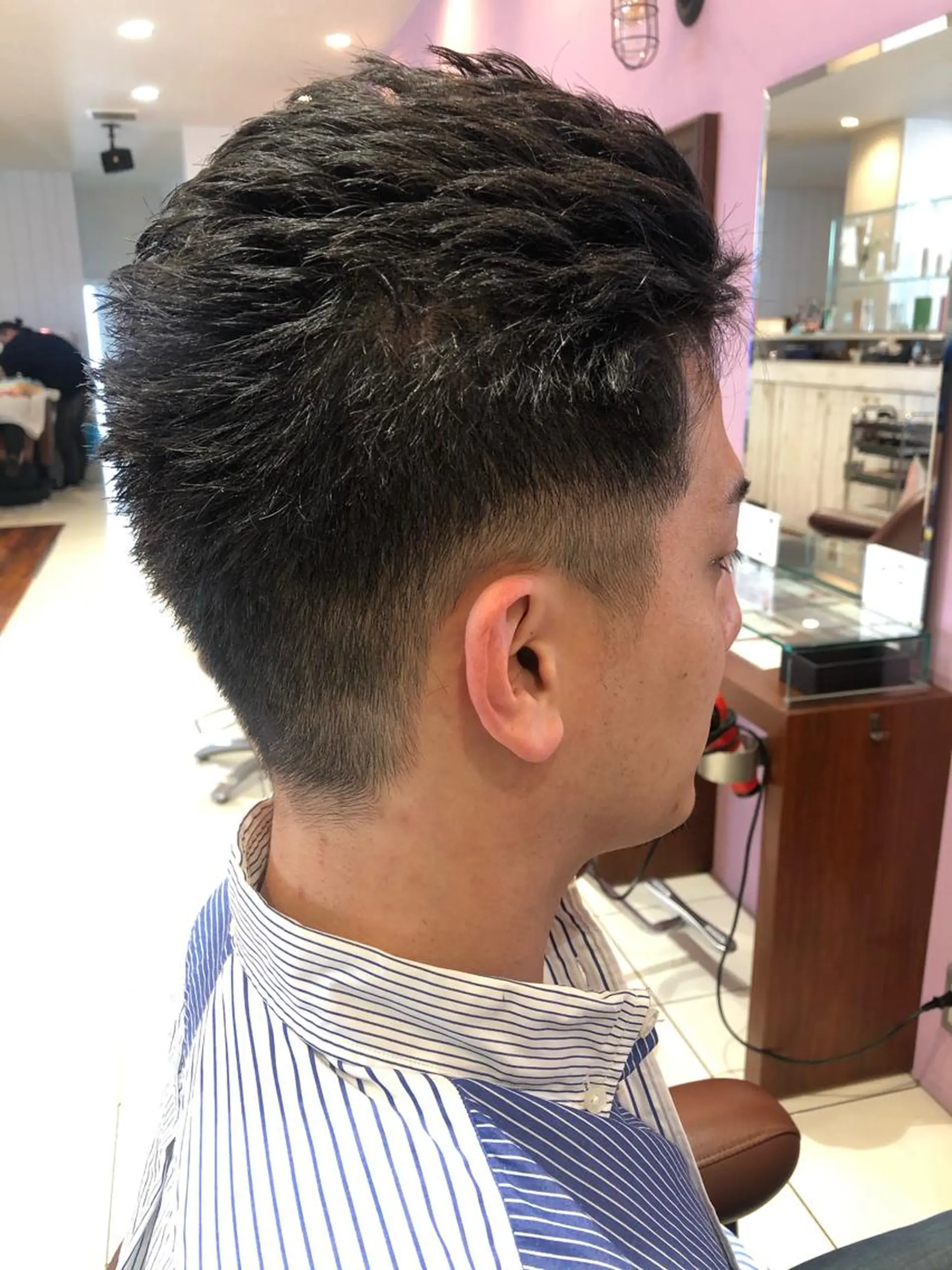 ショート メンズ 大阪長居🌱野見山 卓也のヘアスタイル