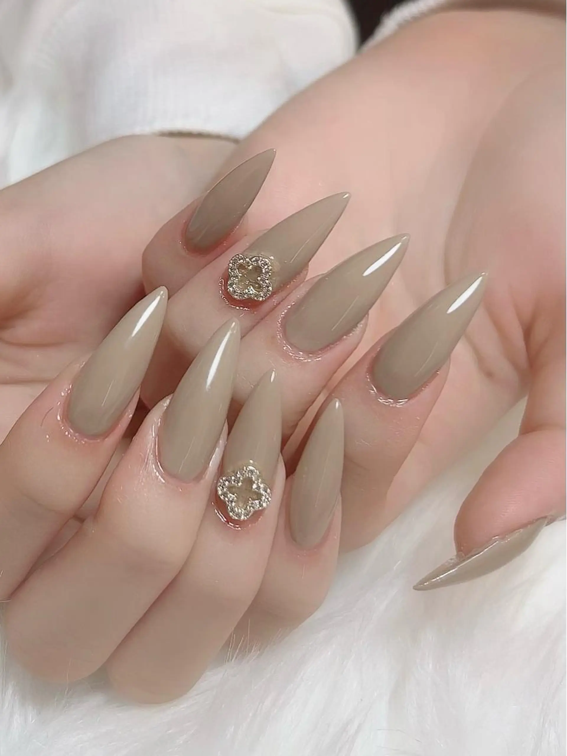 ネイル ハンドネイル Private Nail Salon　EM所属・Nail salon EM（エム）千葉のネイルデザイン