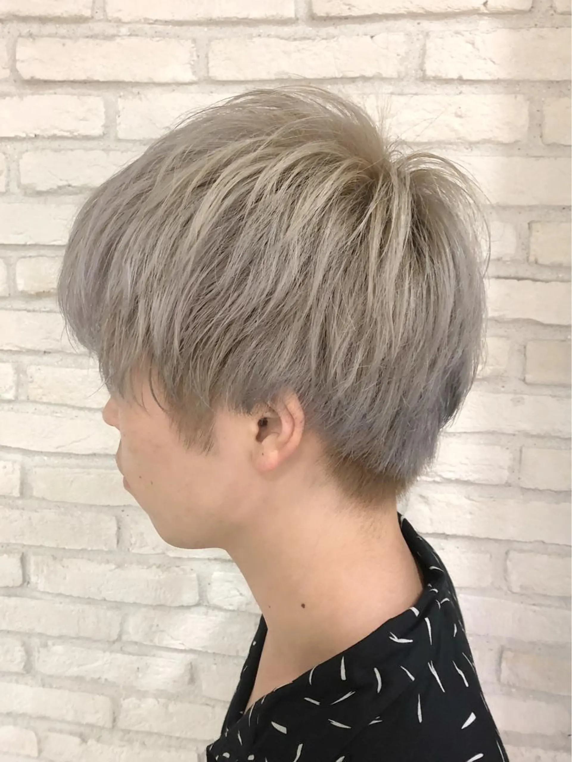 ショート カラー メンズ HAUS 片山みほのヘアスタイル
