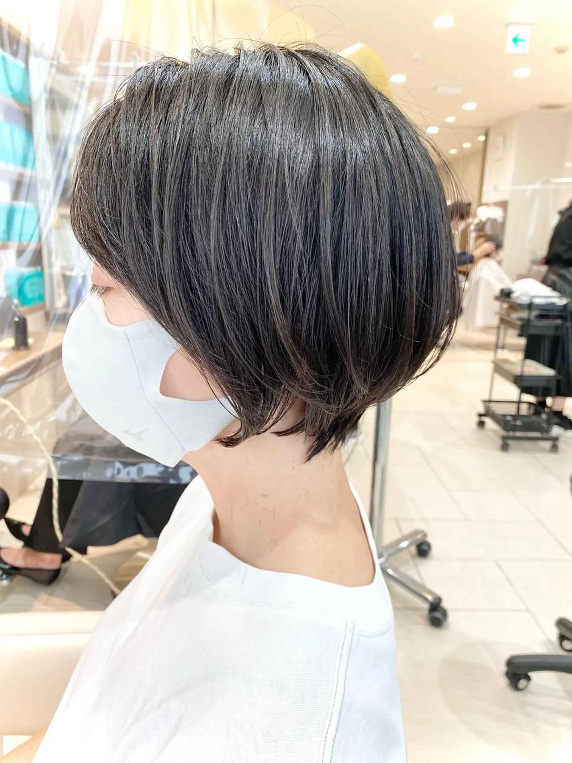 ショート 横山 直輝のヘアスタイル