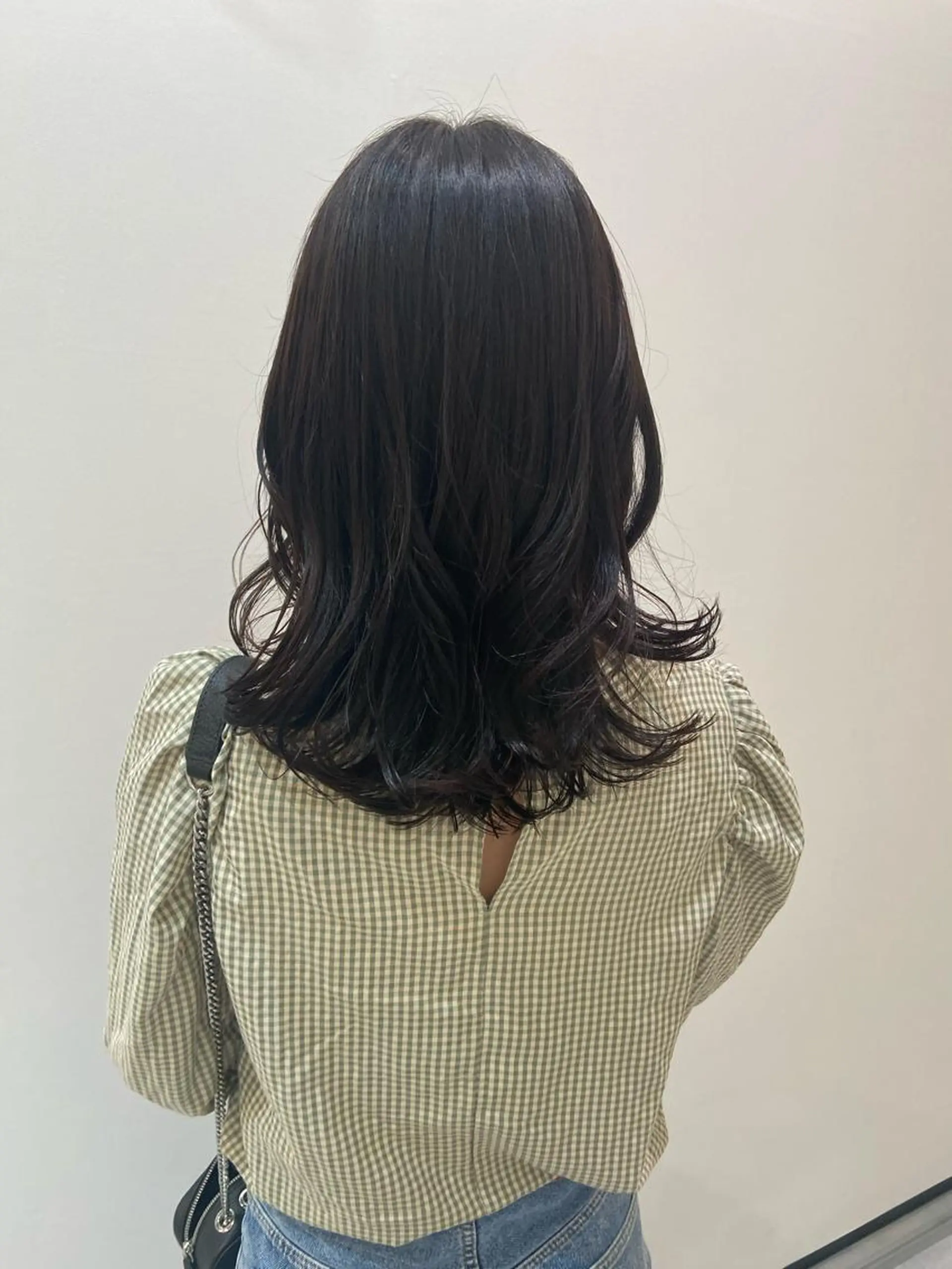 セミロング カット 田中 あやなのヘアスタイル