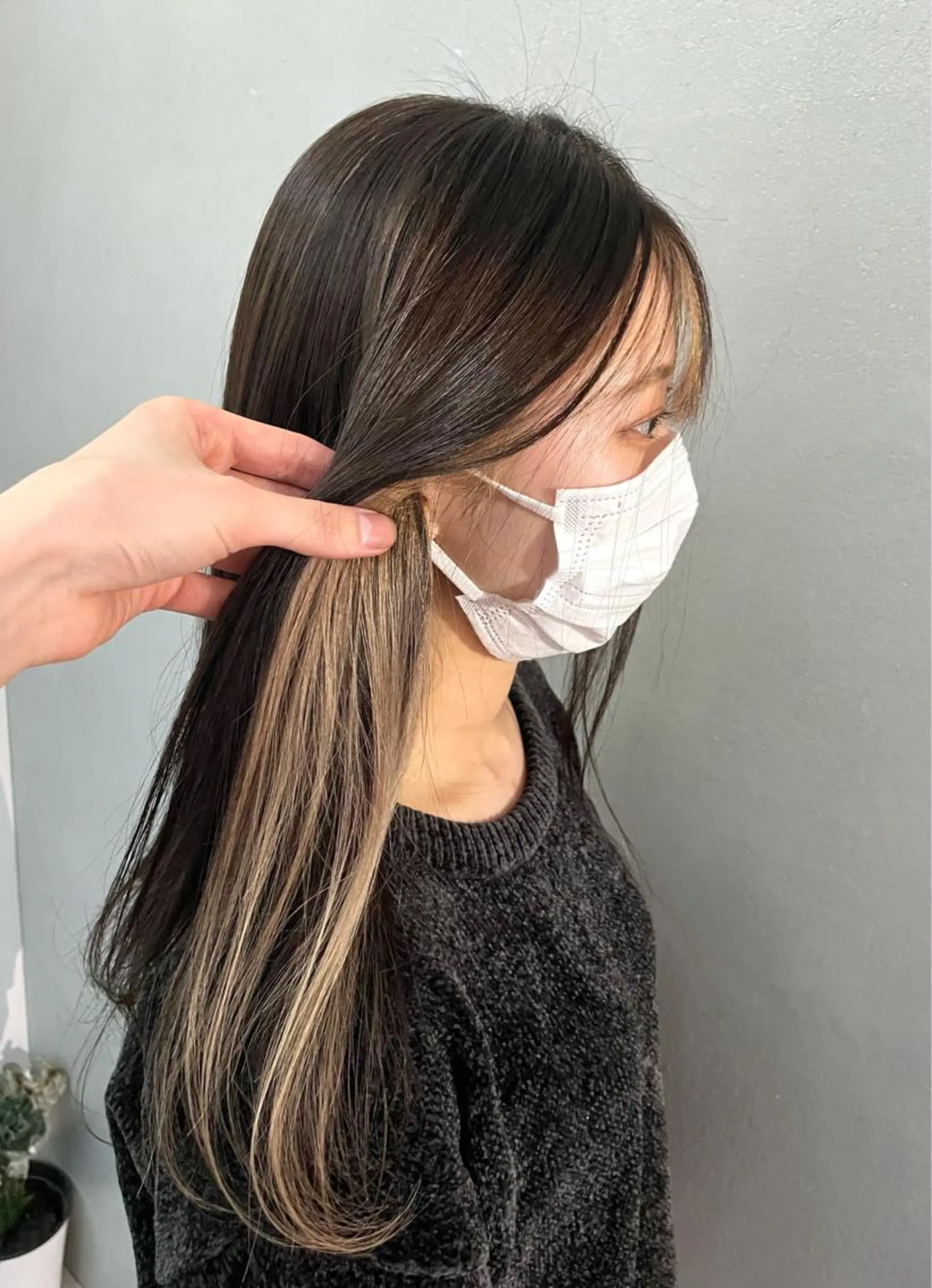 セミロング オノ テンタのヘアスタイル