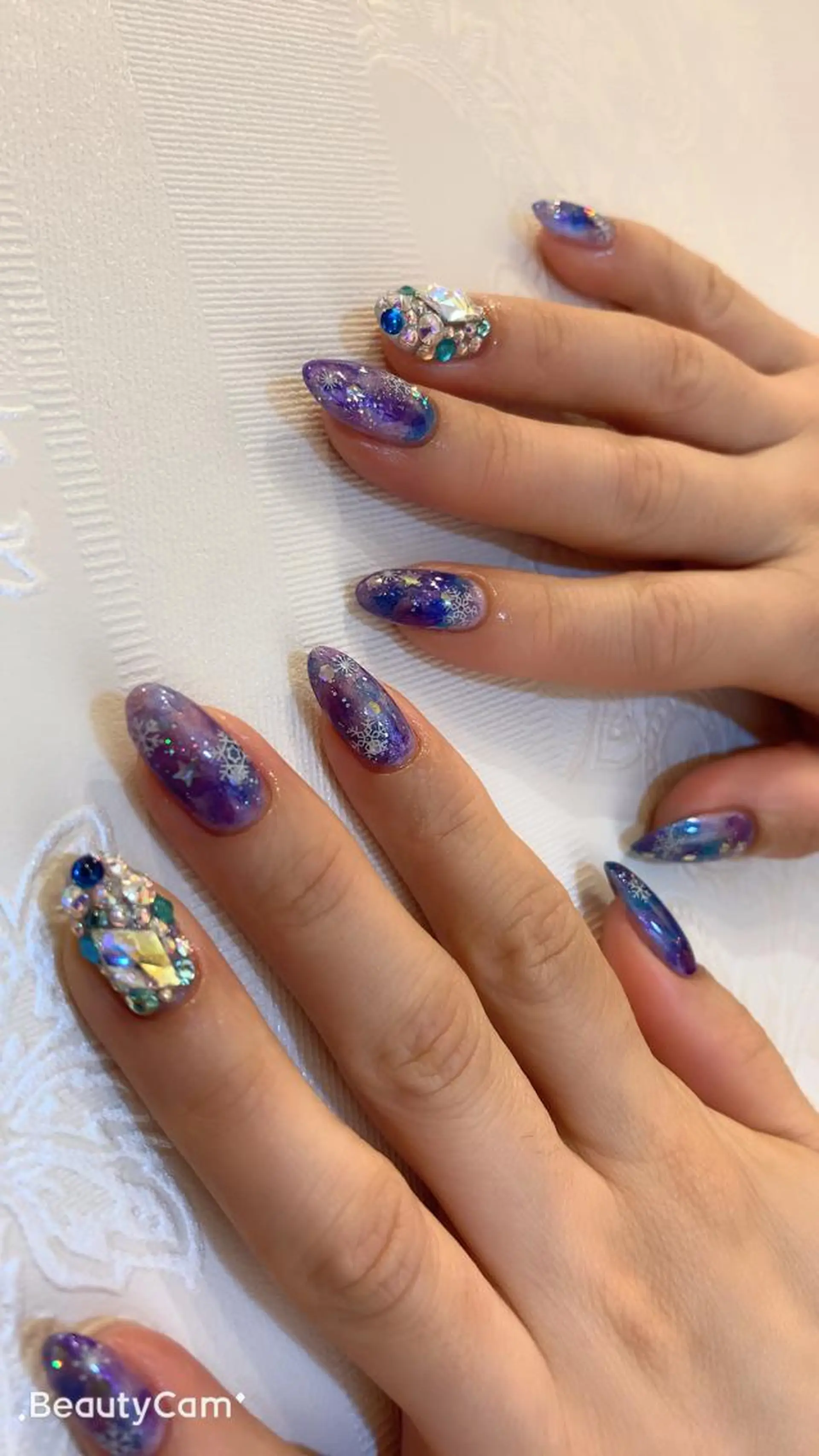 ネイル salon de Tiaraのネイルデザイン