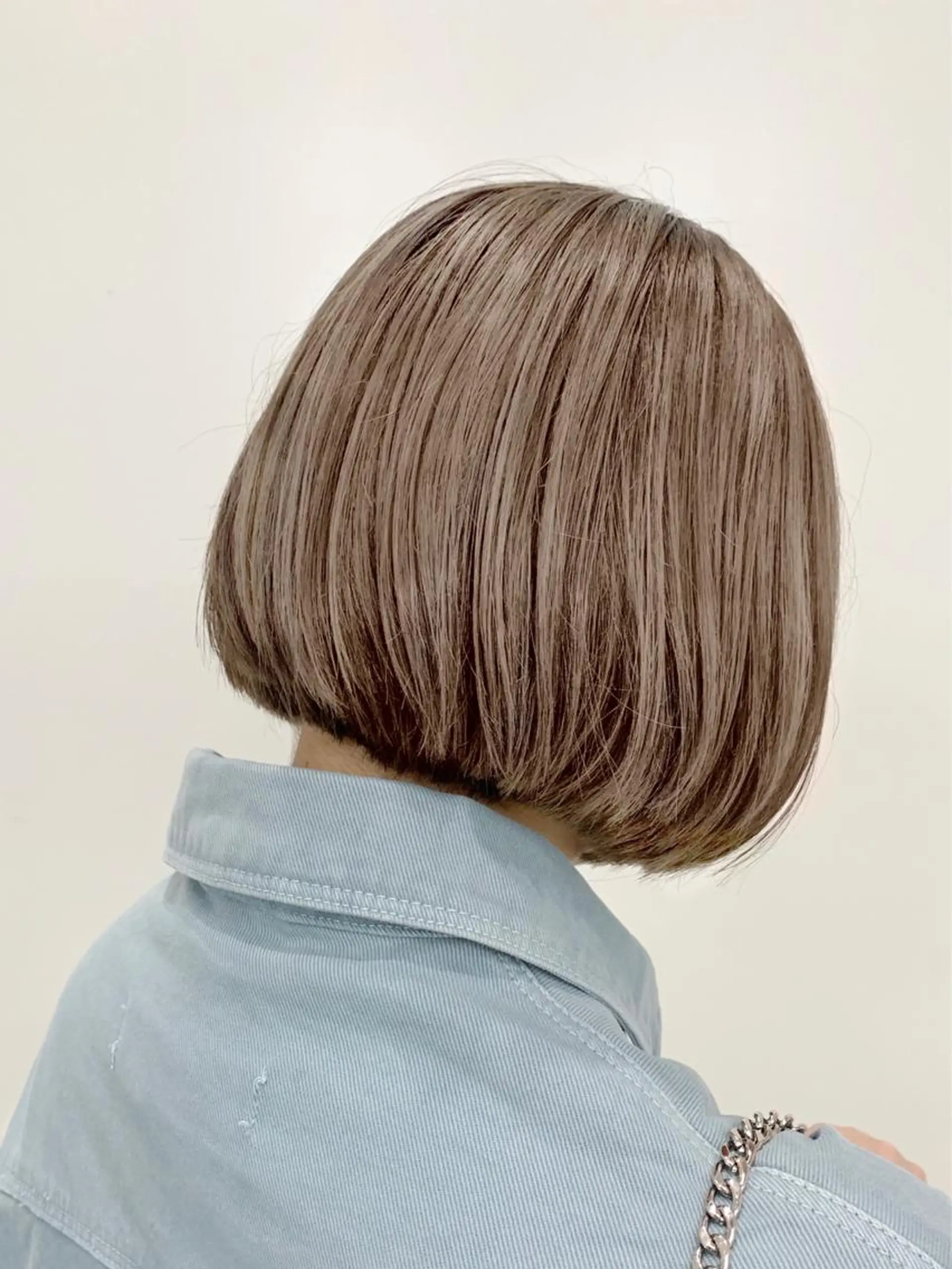 カラー ベージュカラー ブリーチ ダブルカラー ハイトーンカラー ミルクティーベージュ SEED&beauty byFLAT所属・ヘッドスパ (女性限定)🍋モエのヘアスタイル