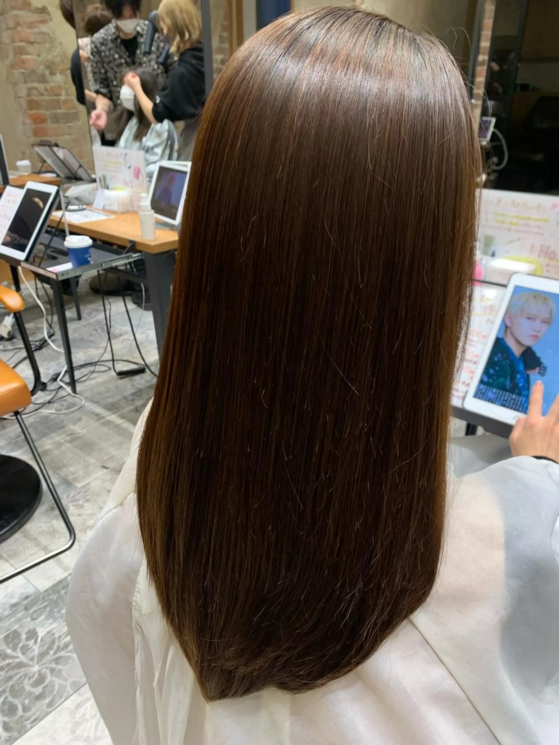 セミロング カラー パーマ 黒髪 ブリーチ ブリーチなしカラー 伸ばしかけ 髪質改善 美髪ヘッドスパ🫧 西山紗奈江💆‍♀️のヘアスタイル