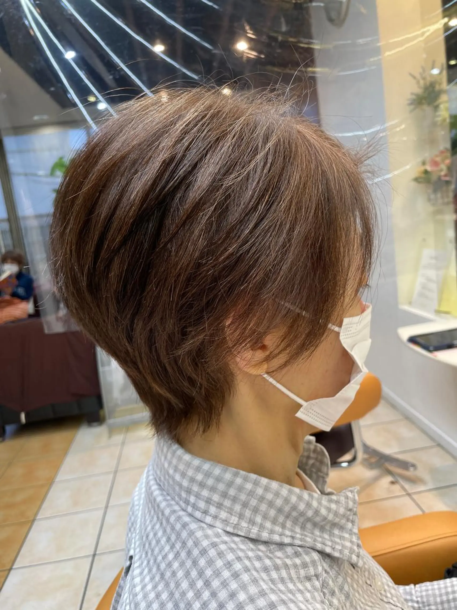 ショート カット ヘアカラー トリートメント 髪質改善/レイヤー/ 小顔/デザインのヘアスタイル