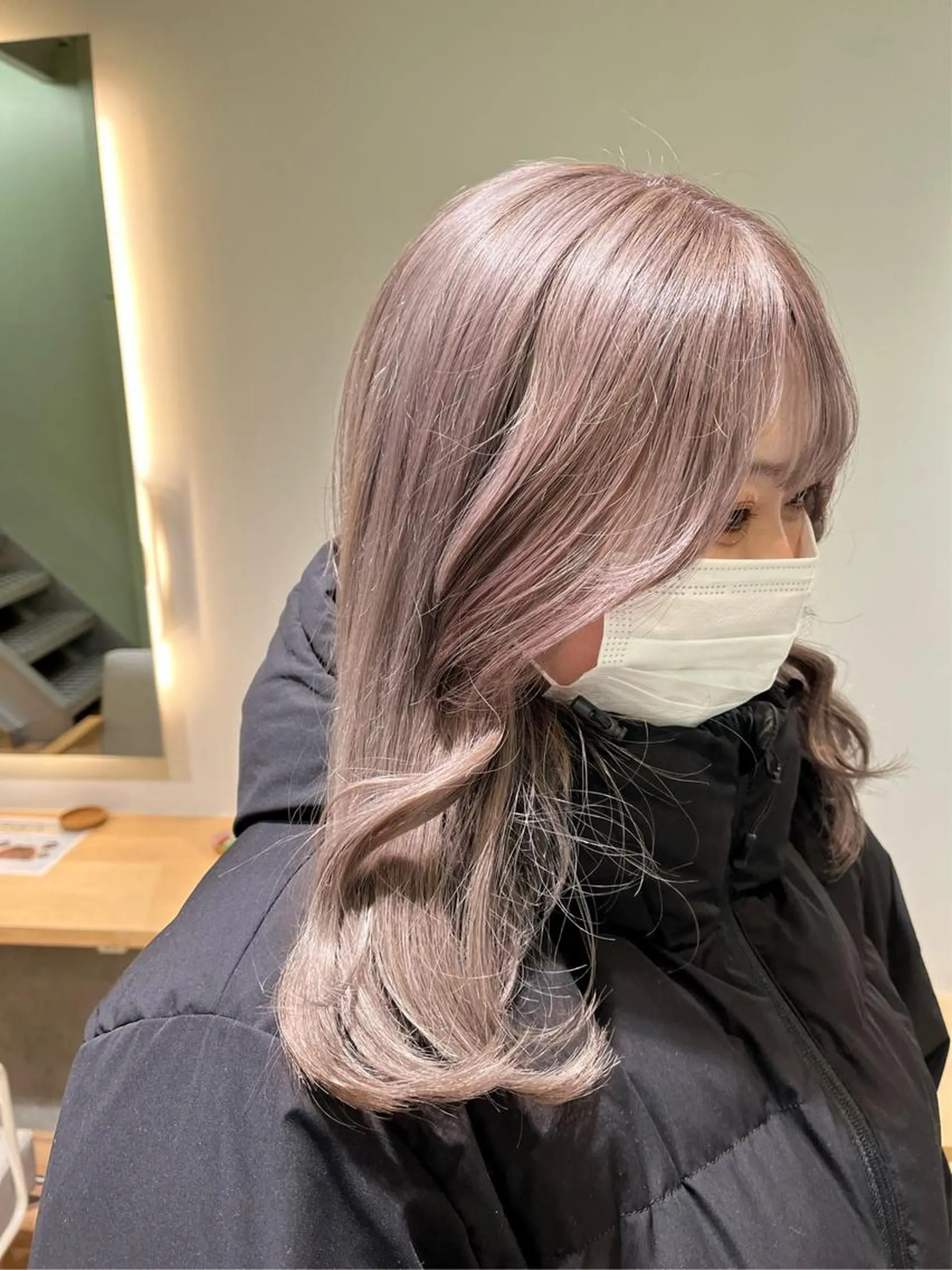 カラー グレージュ 村松 萌のヘアスタイル